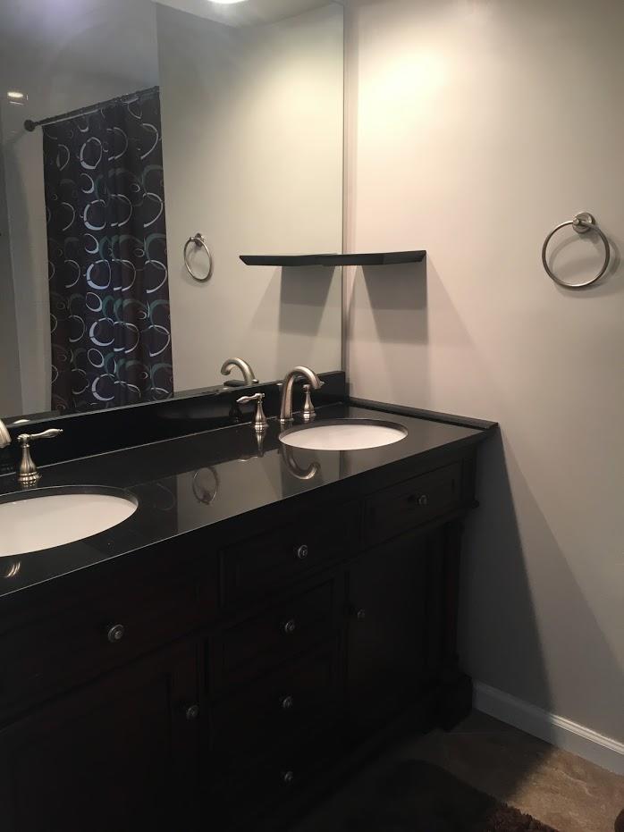 GARNIERS CAY T/H LOT 9 - Residential