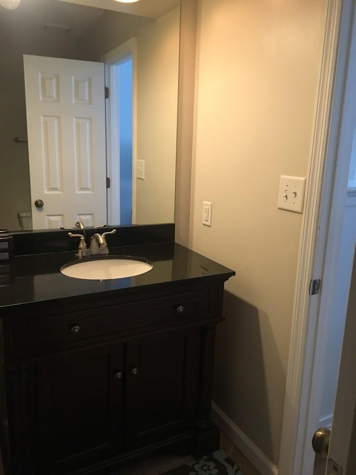 GARNIERS CAY T/H LOT 9 - Residential