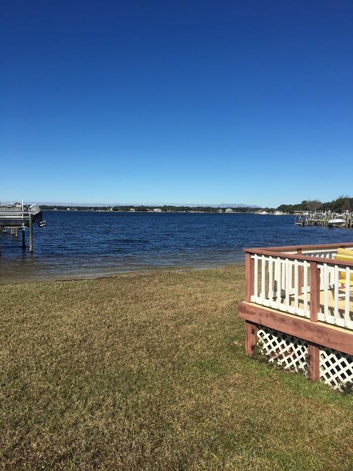 GARNIERS CAY T/H LOT 9 - Residential