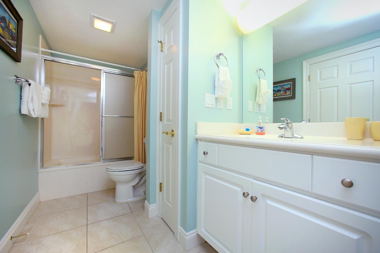 TREASURE ISLAND - Residential