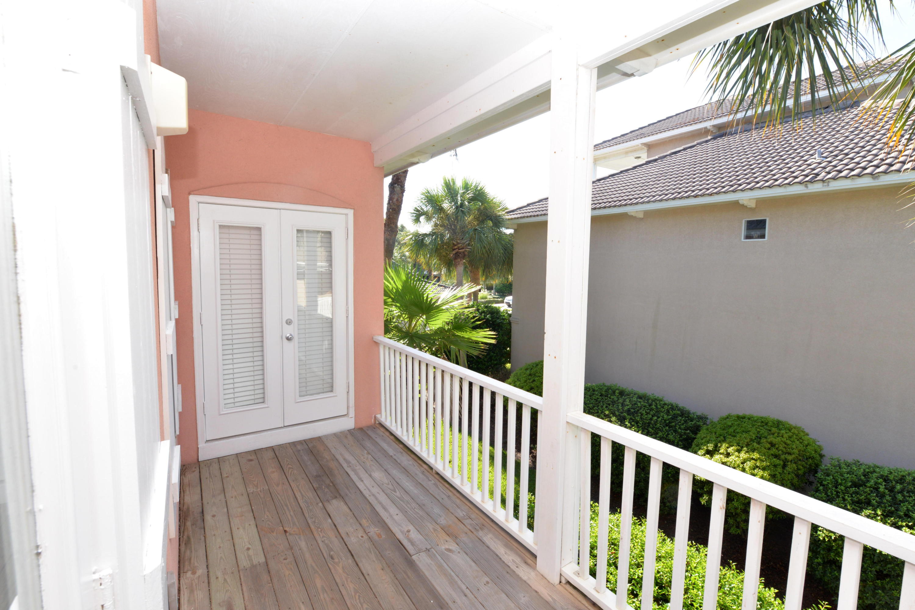 EMERALD SHORES OF SOUTH WALTON - Residential