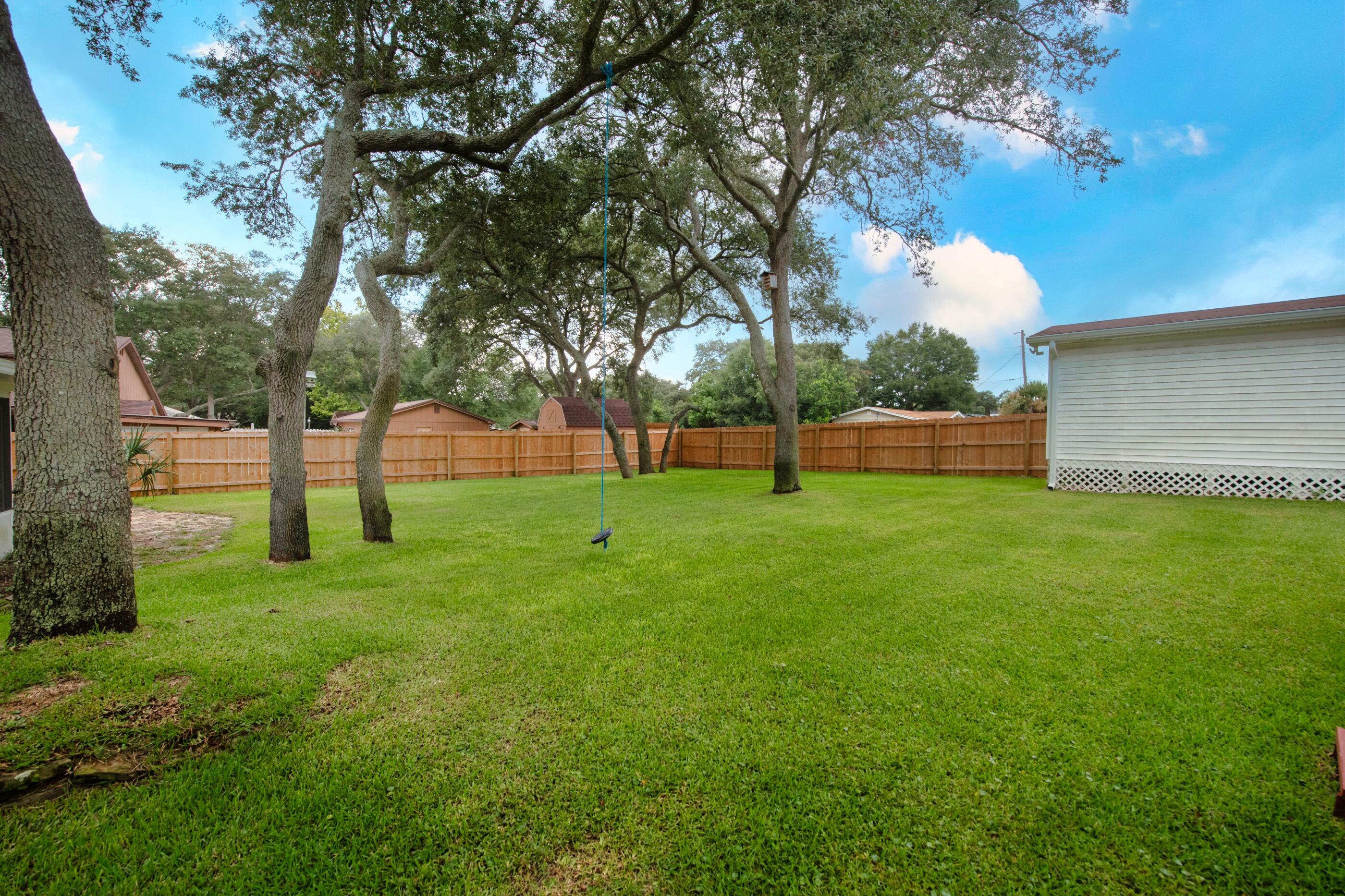 LAKE LORRAINE ESTATES AMENDED - Residential Lease