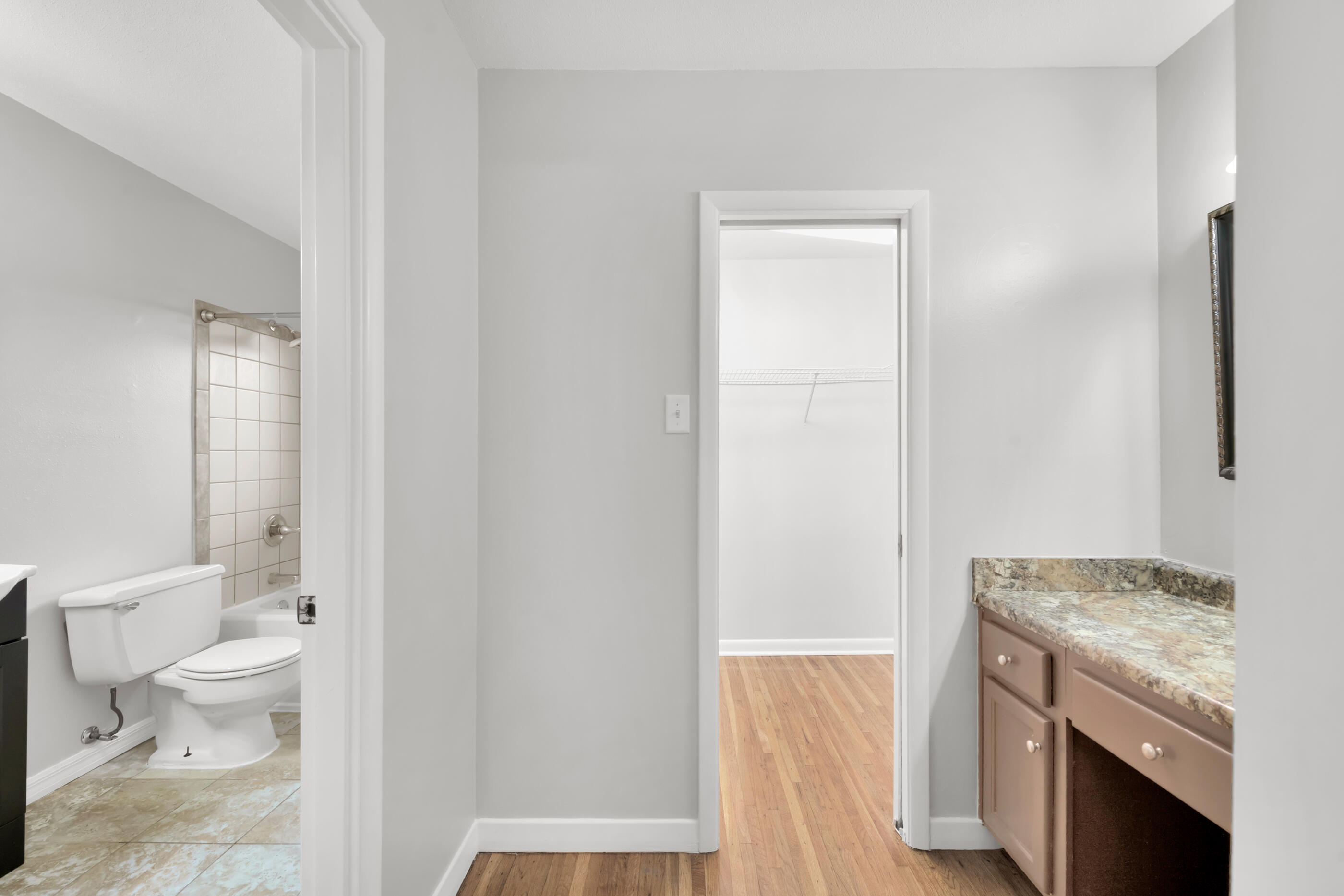 LAKE LORRAINE ESTATES AMENDED - Residential Lease