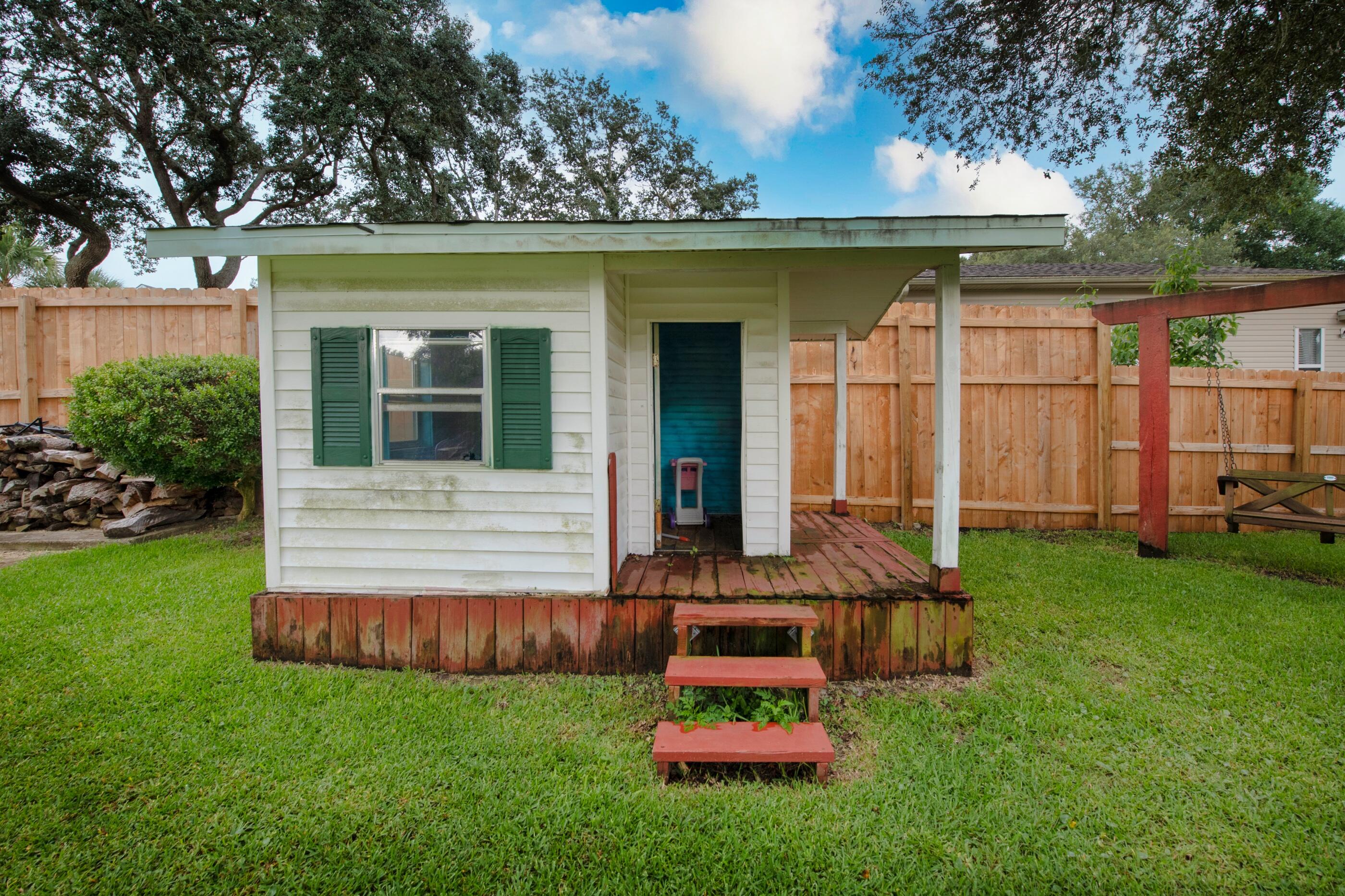LAKE LORRAINE ESTATES AMENDED - Residential Lease