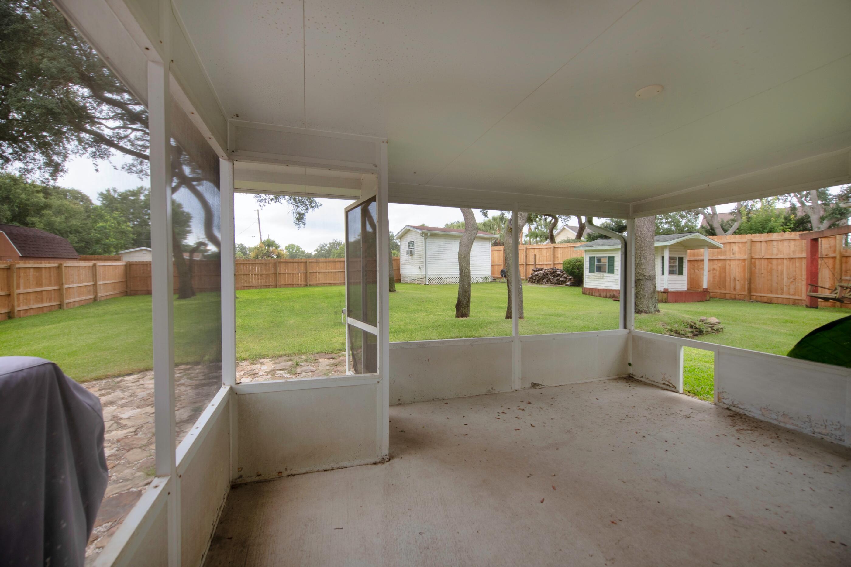 LAKE LORRAINE ESTATES AMENDED - Residential Lease