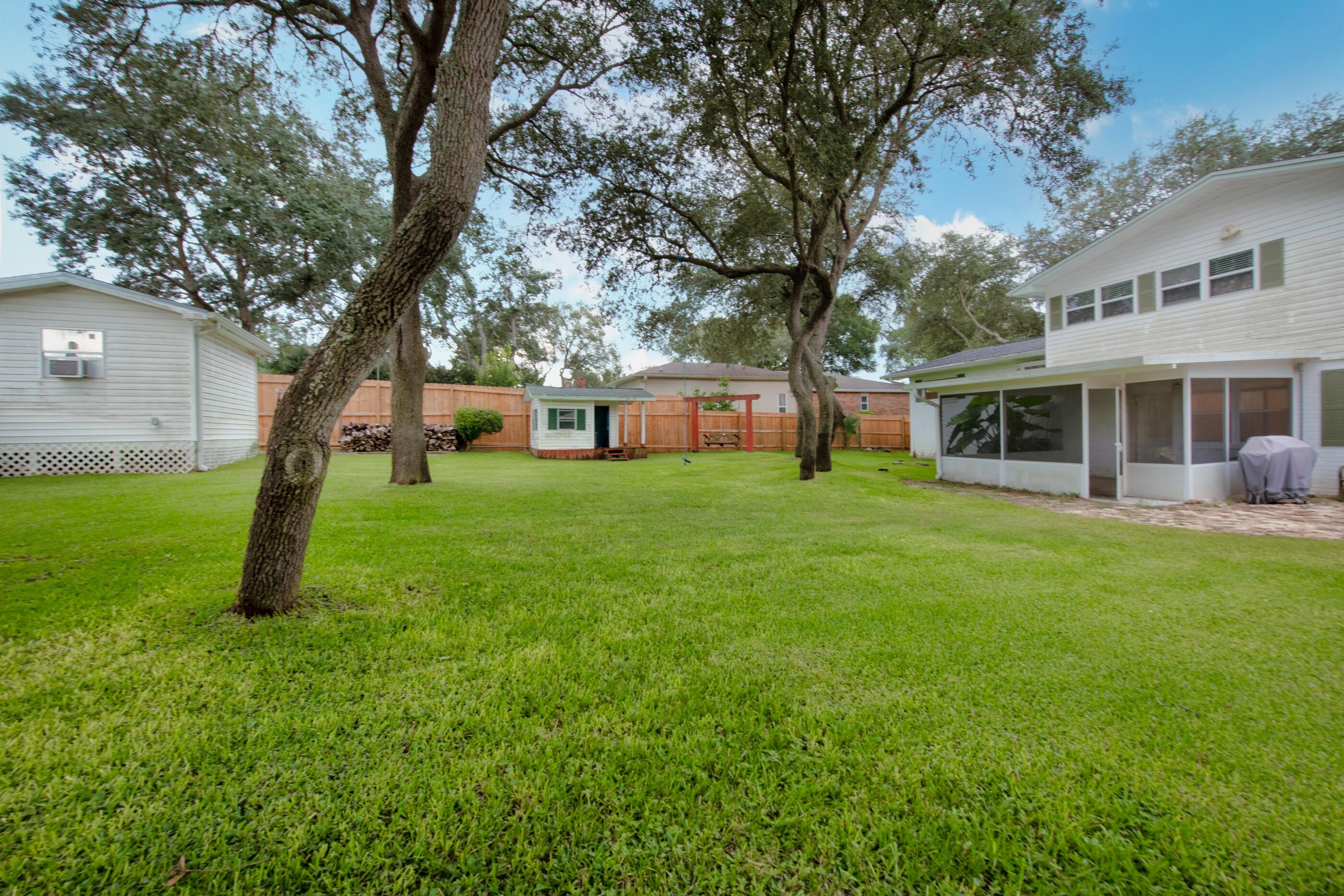 LAKE LORRAINE ESTATES AMENDED - Residential Lease