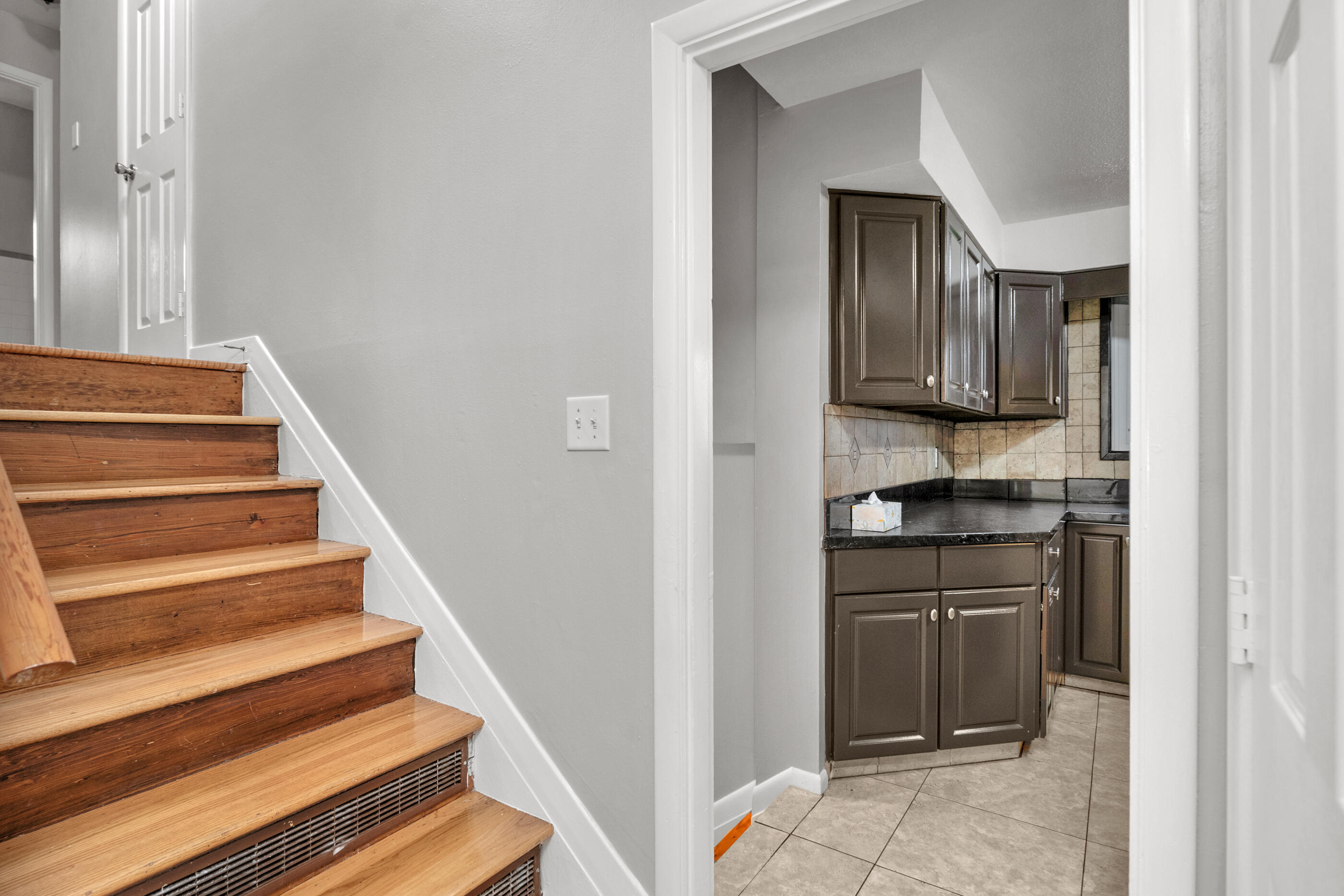 LAKE LORRAINE ESTATES AMENDED - Residential Lease