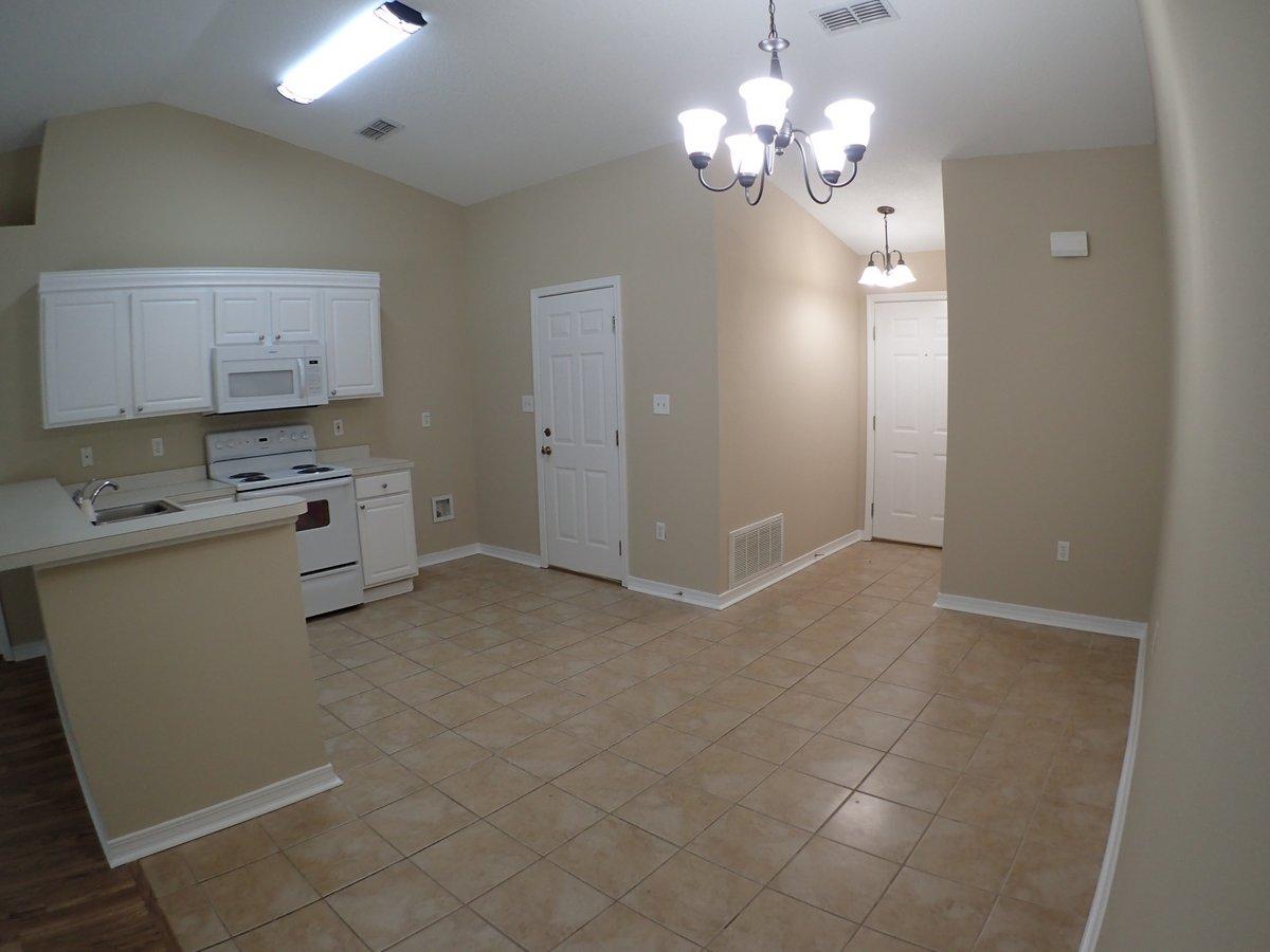 RIDGE CREST PH I - Residential