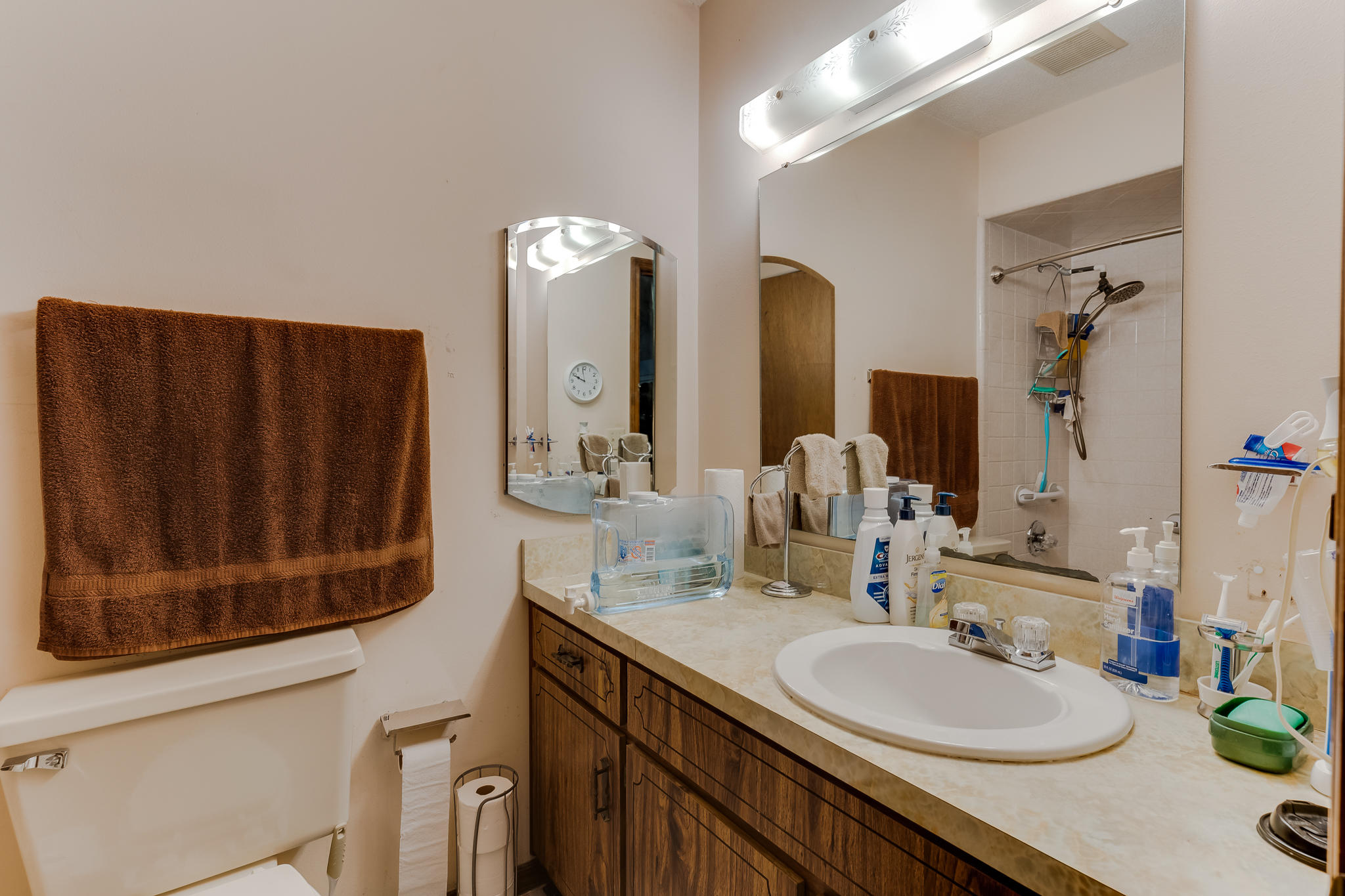 HOLLEY BY THE SEA - Residential