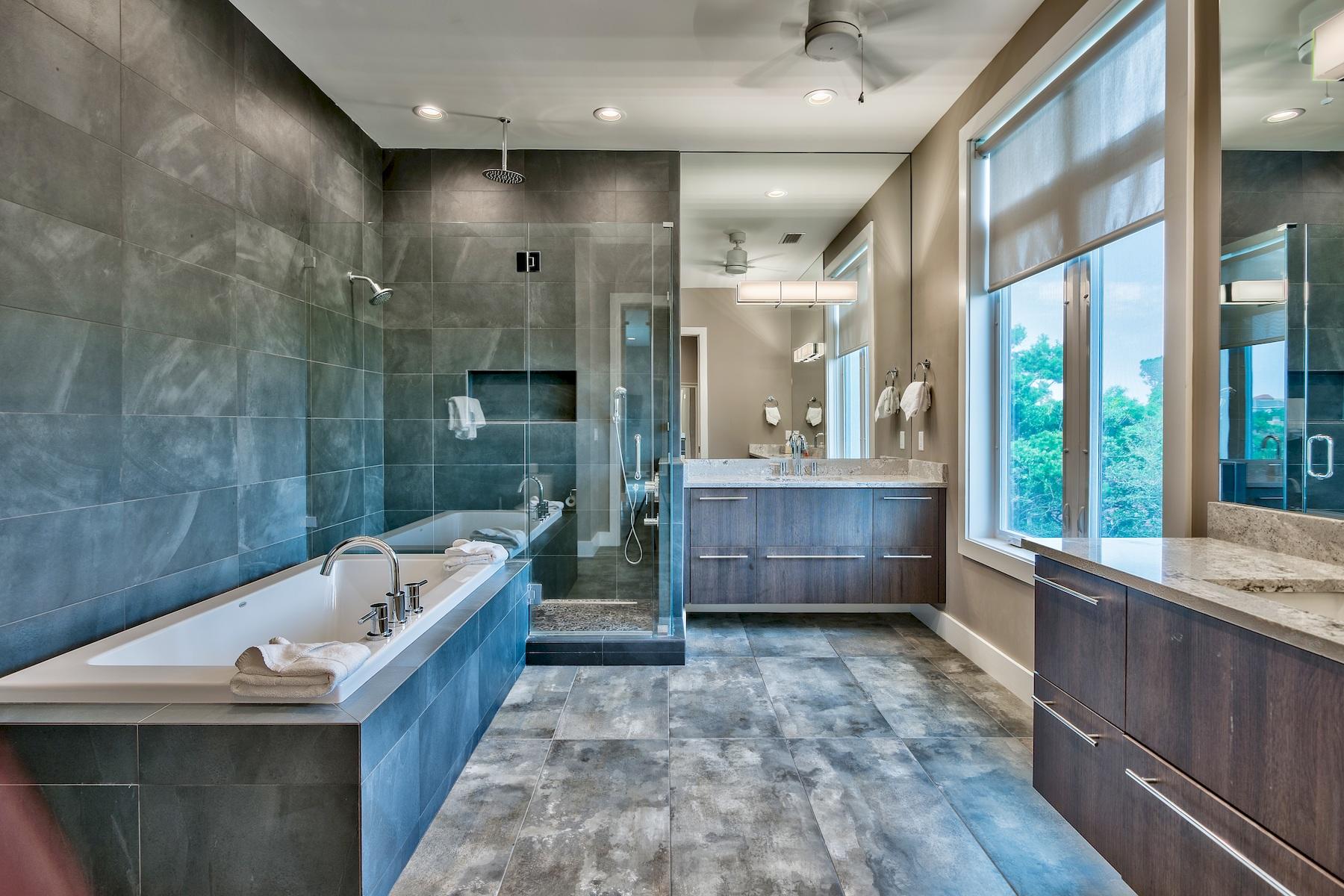 AVALON BEACH ESTATES - Residential