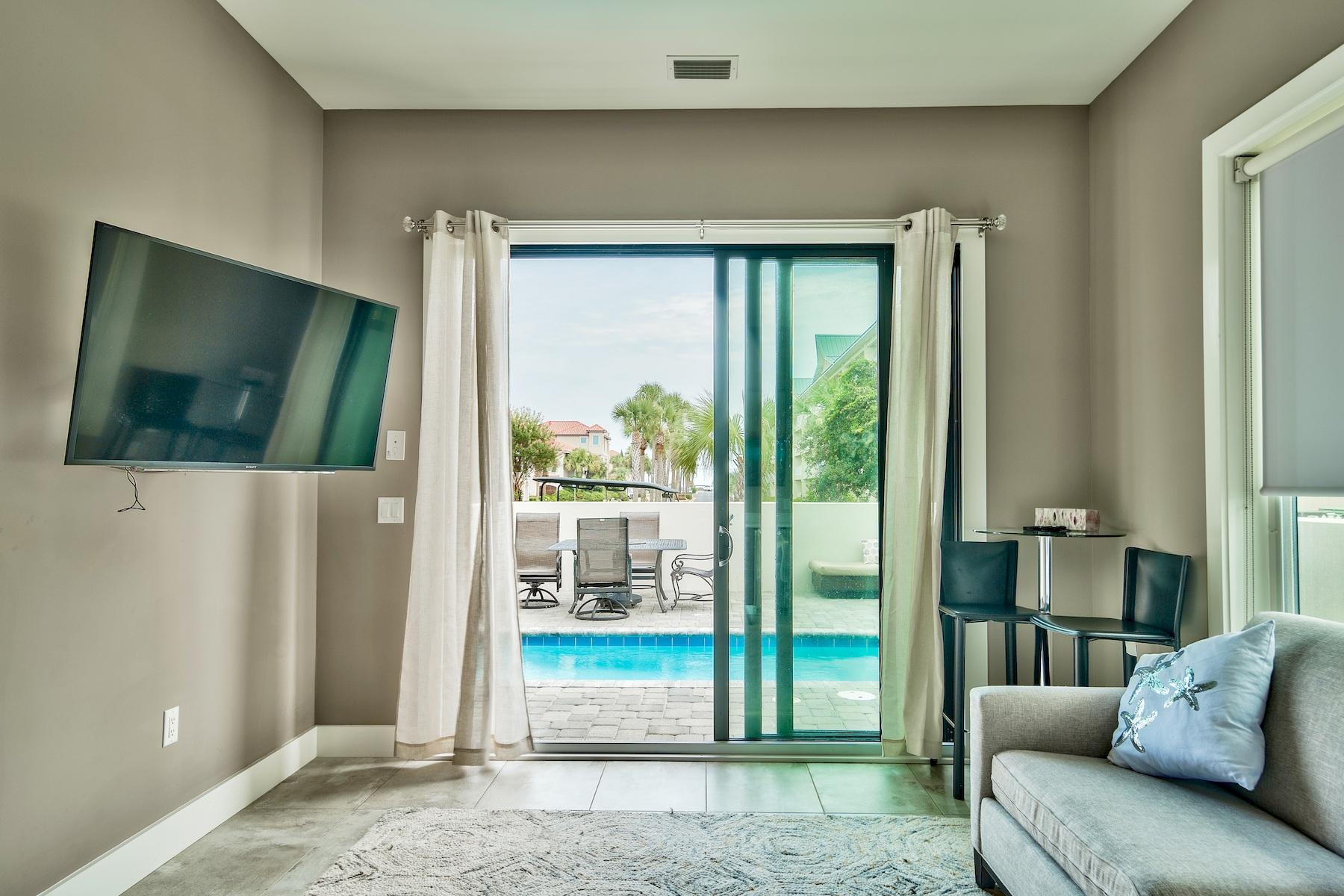 AVALON BEACH ESTATES - Residential