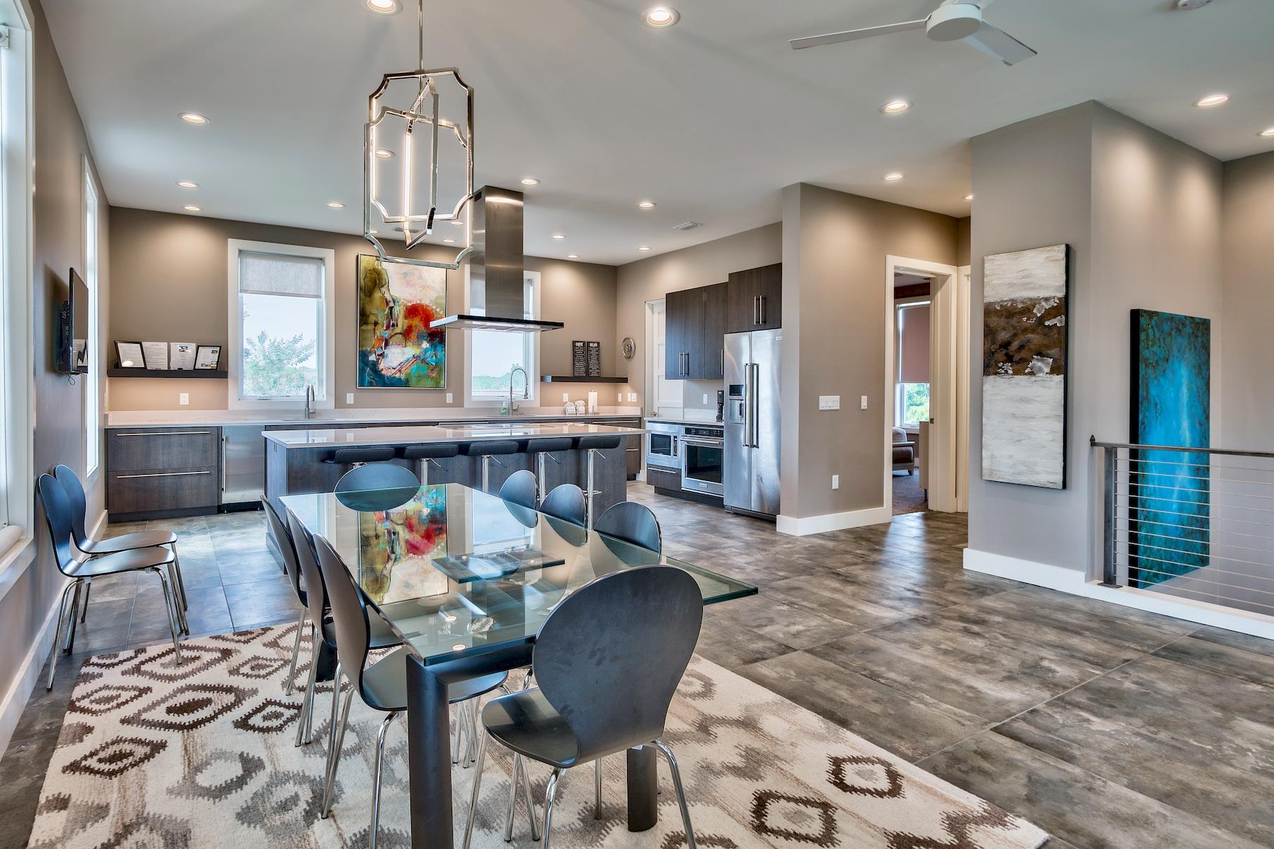 AVALON BEACH ESTATES - Residential