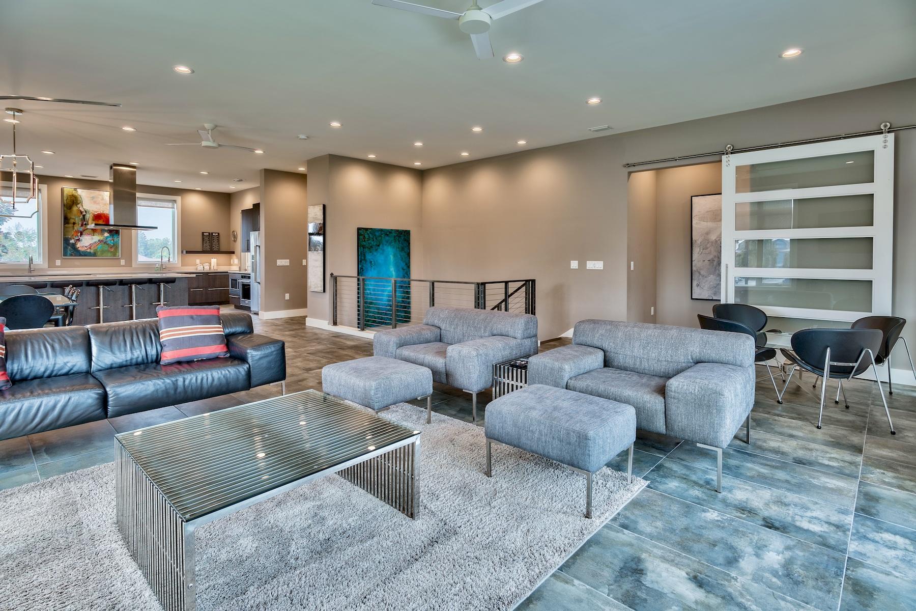 AVALON BEACH ESTATES - Residential