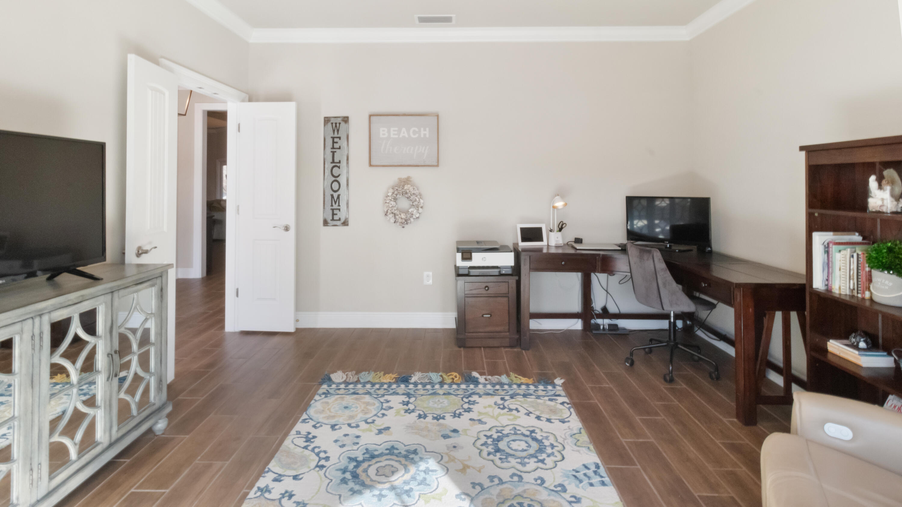 MUSSETT BAYOU MANOR - Residential