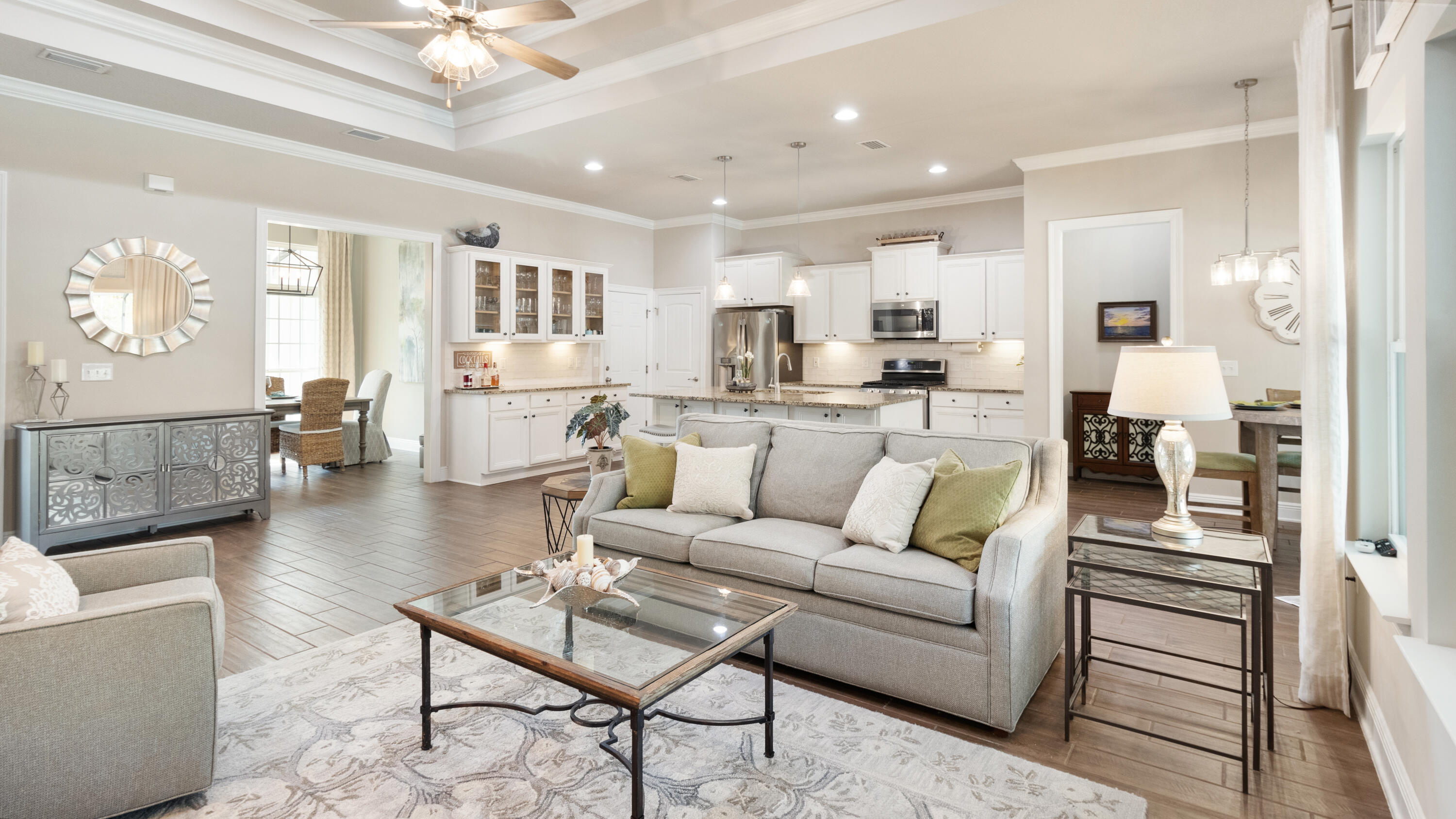 MUSSETT BAYOU MANOR - Residential