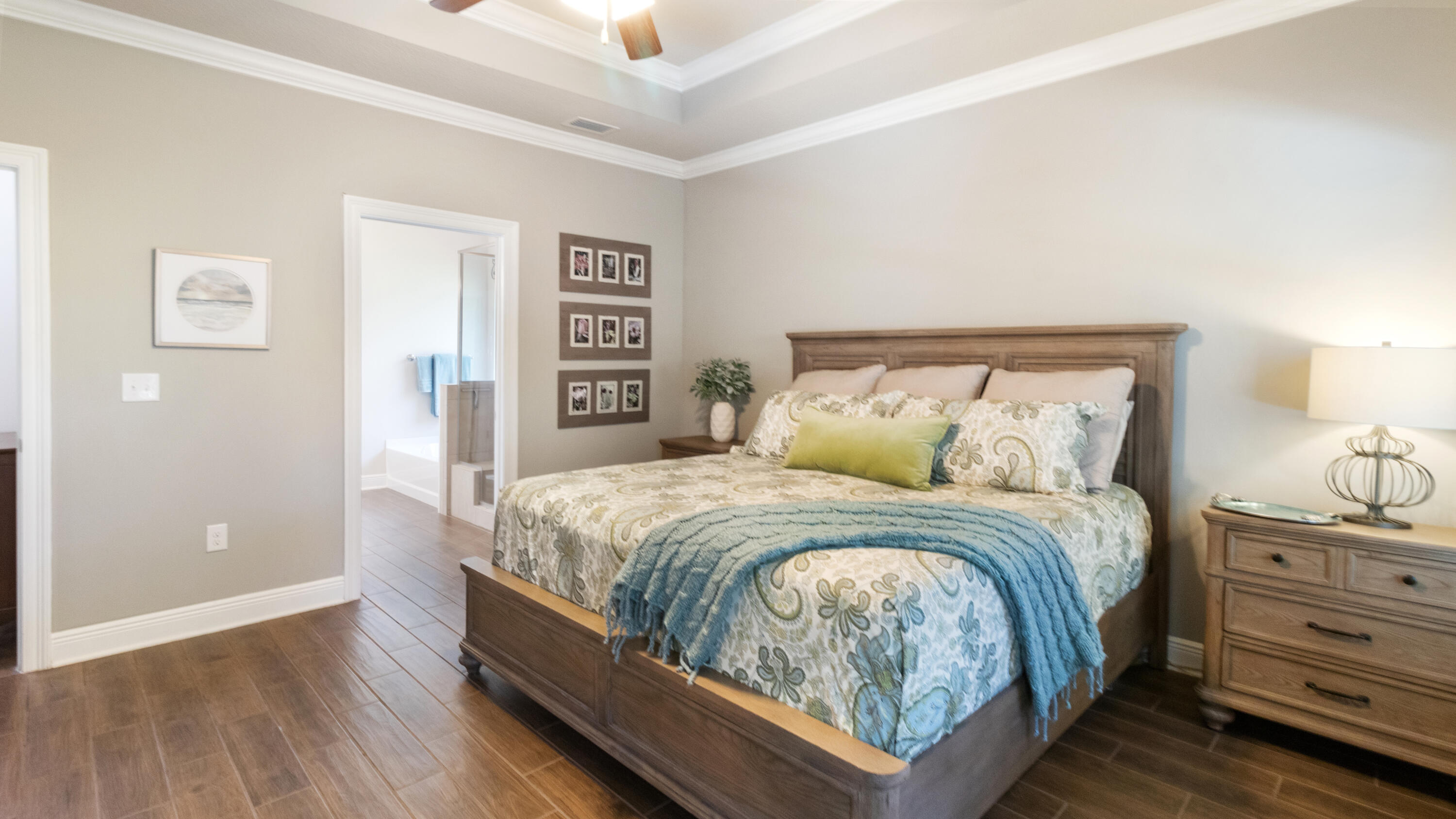 MUSSETT BAYOU MANOR - Residential