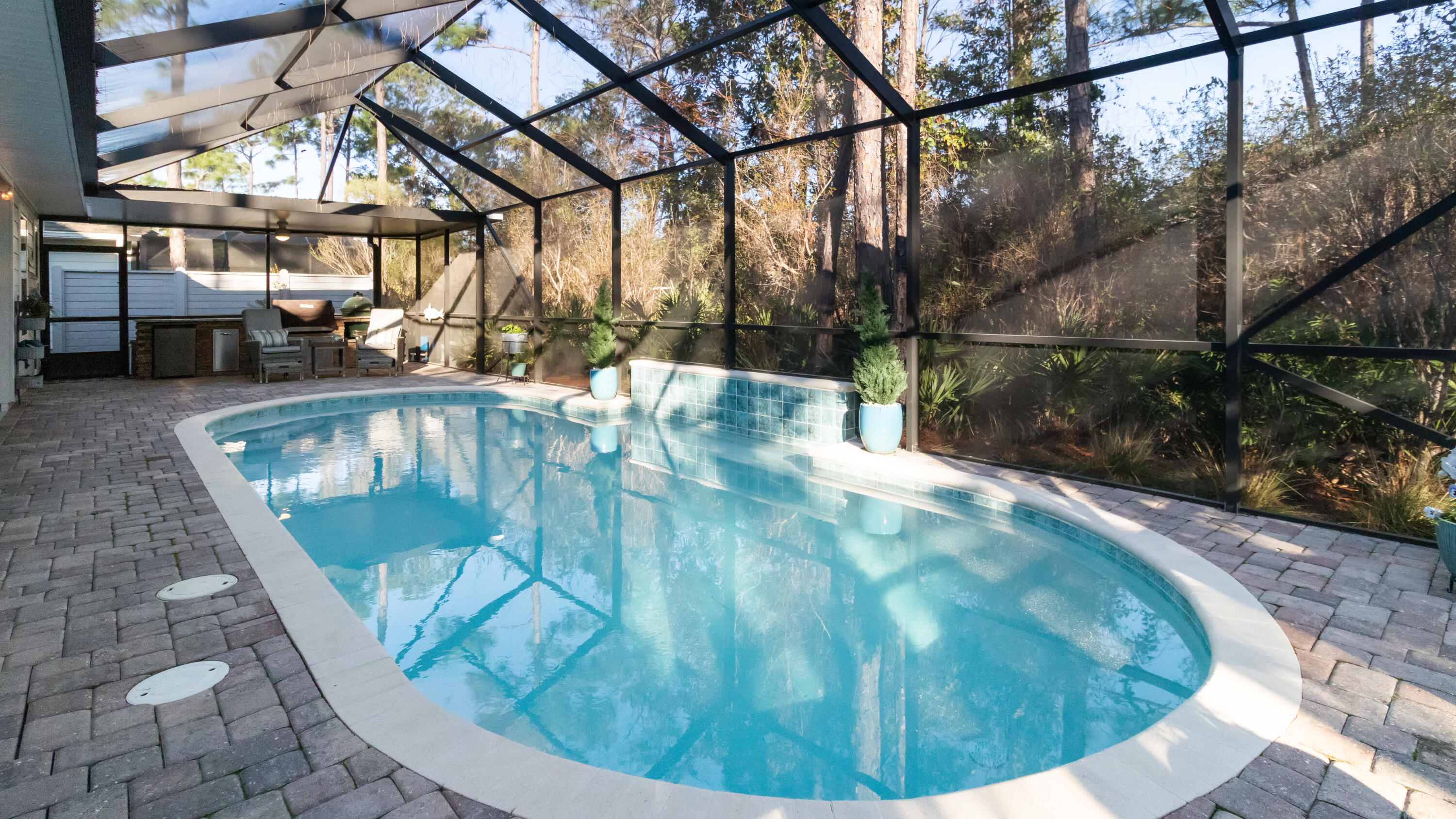 MUSSETT BAYOU MANOR - Residential