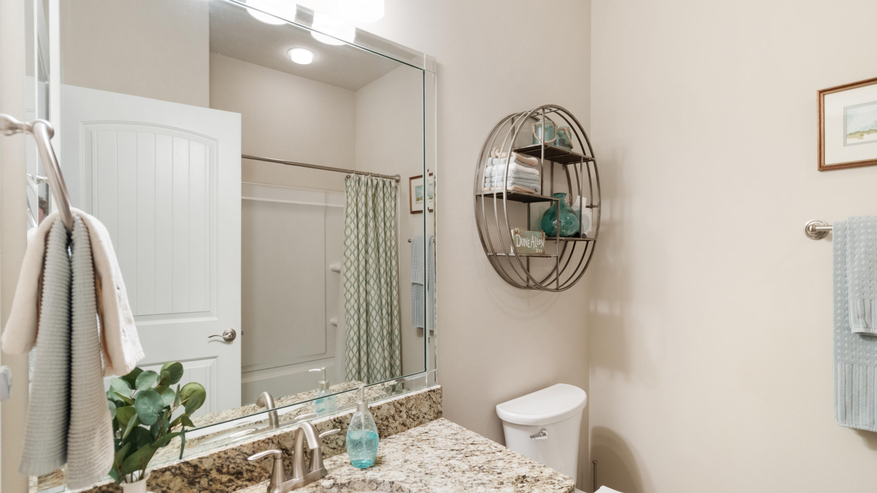 MUSSETT BAYOU MANOR - Residential