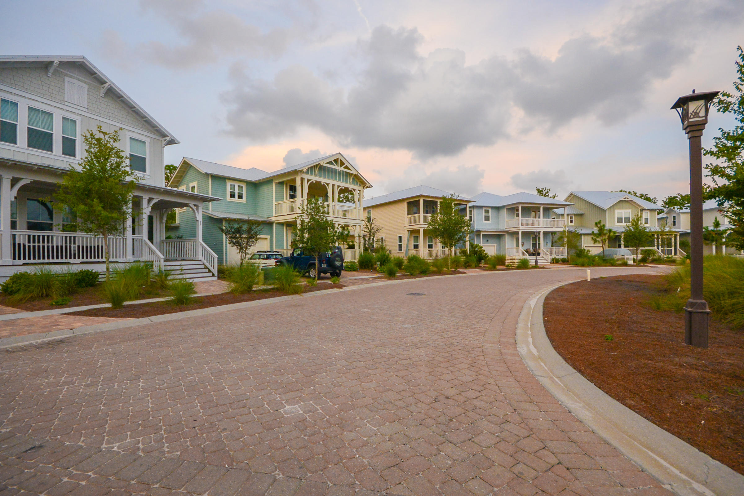 NATUREWALK AT SEAGROVE - Residential