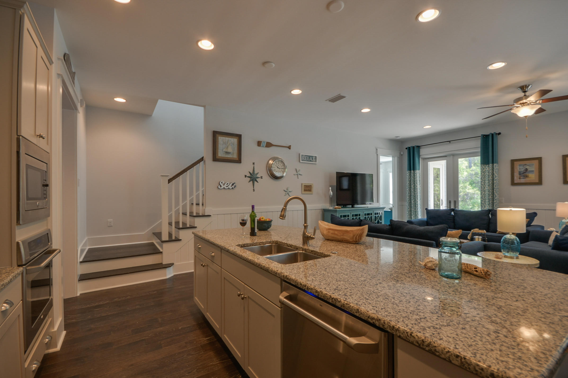 NATUREWALK AT SEAGROVE - Residential