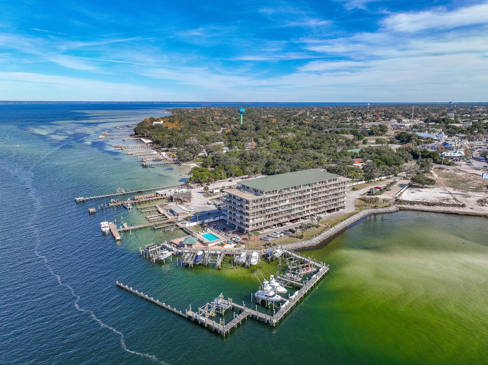 SIDES MORENO POINT WEST - Residential