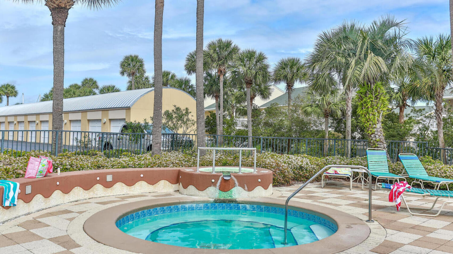 HARBOR LANDING - Residential