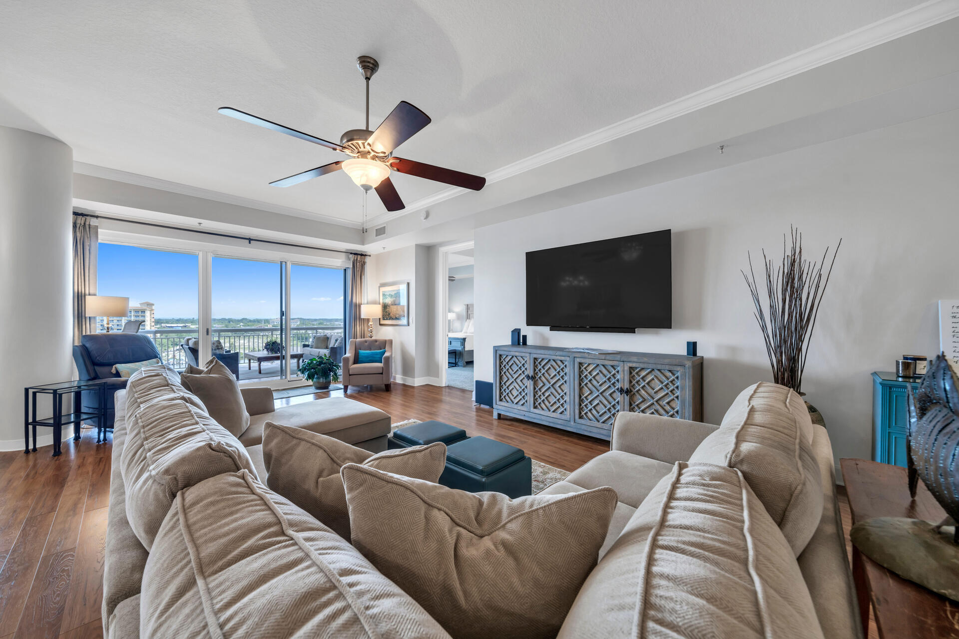 HARBOR LANDING - Residential