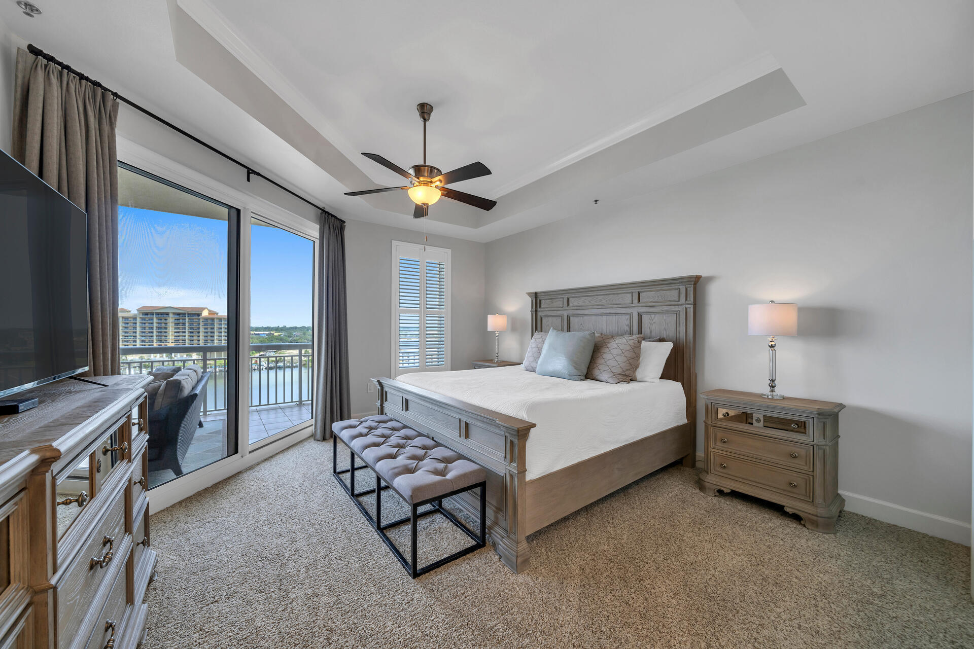 HARBOR LANDING - Residential