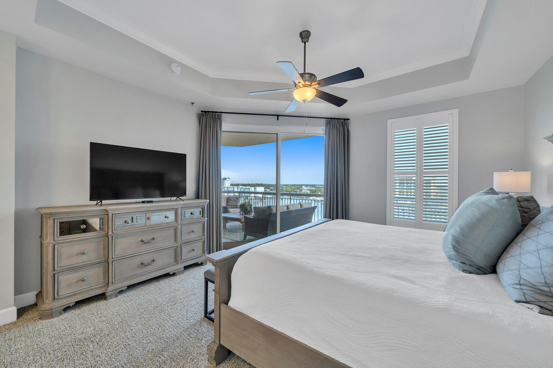 HARBOR LANDING - Residential