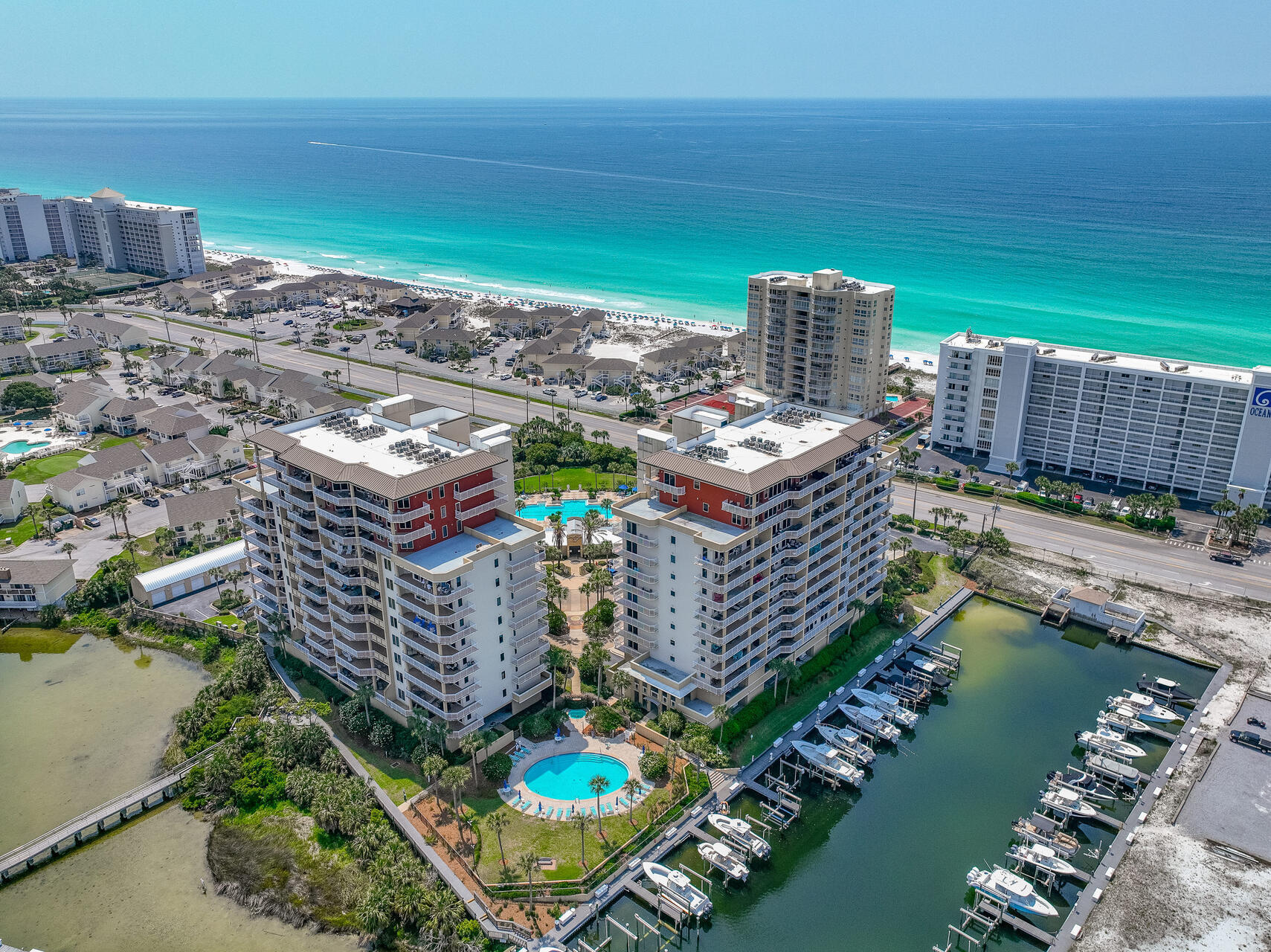 HARBOR LANDING - Residential