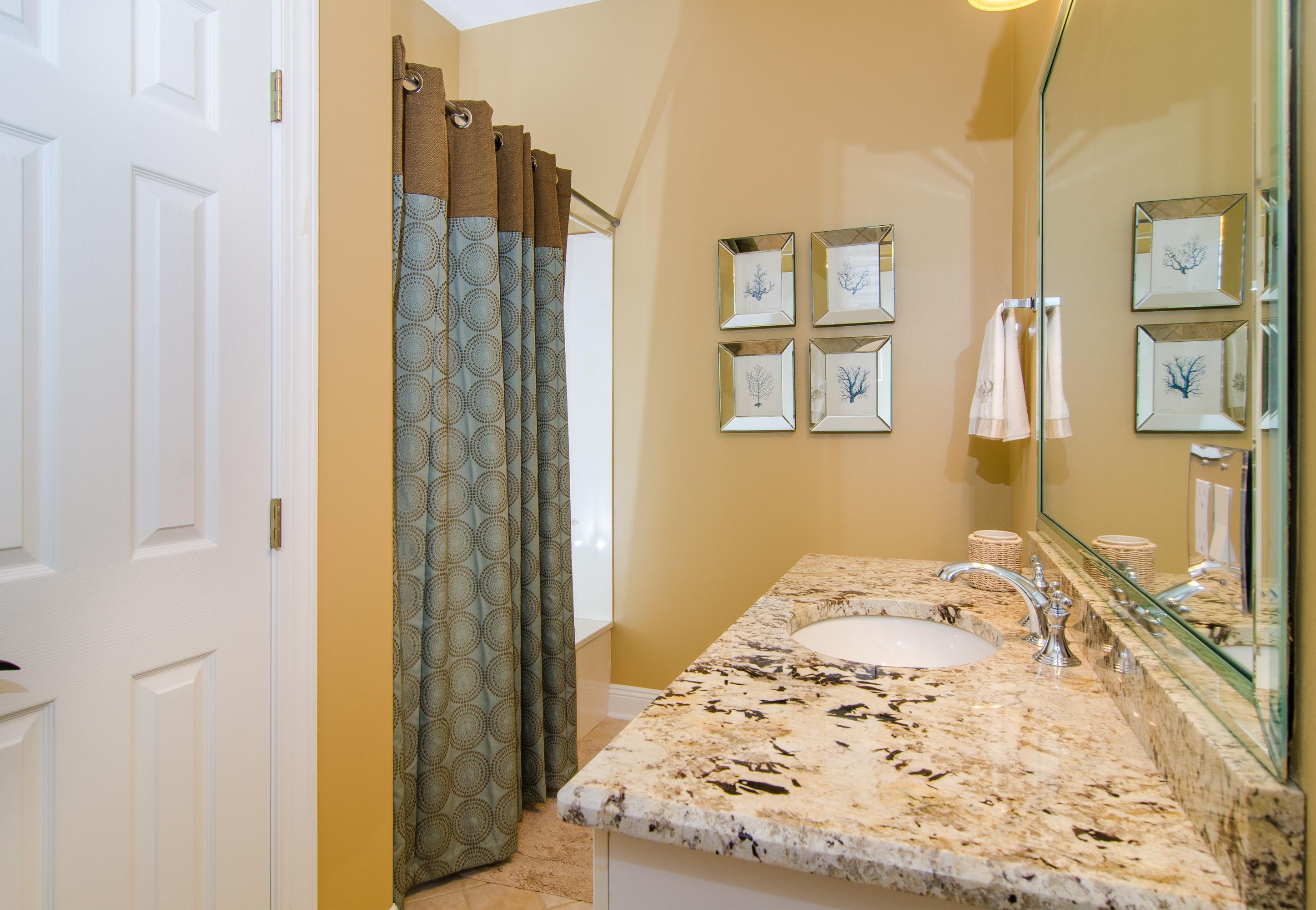 BURNT PINE - Residential