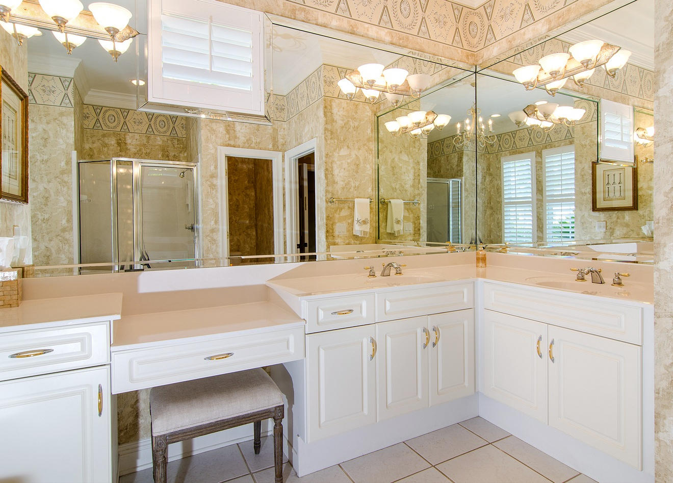 BURNT PINE - Residential