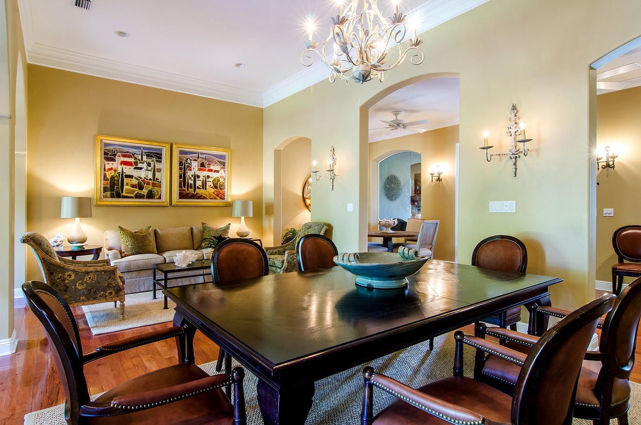 BURNT PINE - Residential