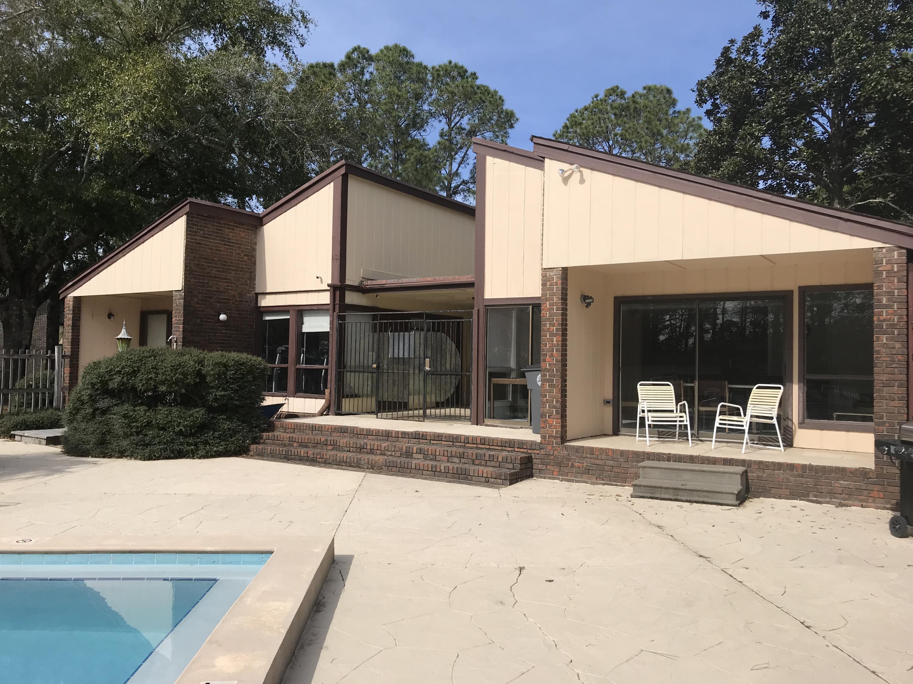 HIDDEN COVE T/H - Residential Lease