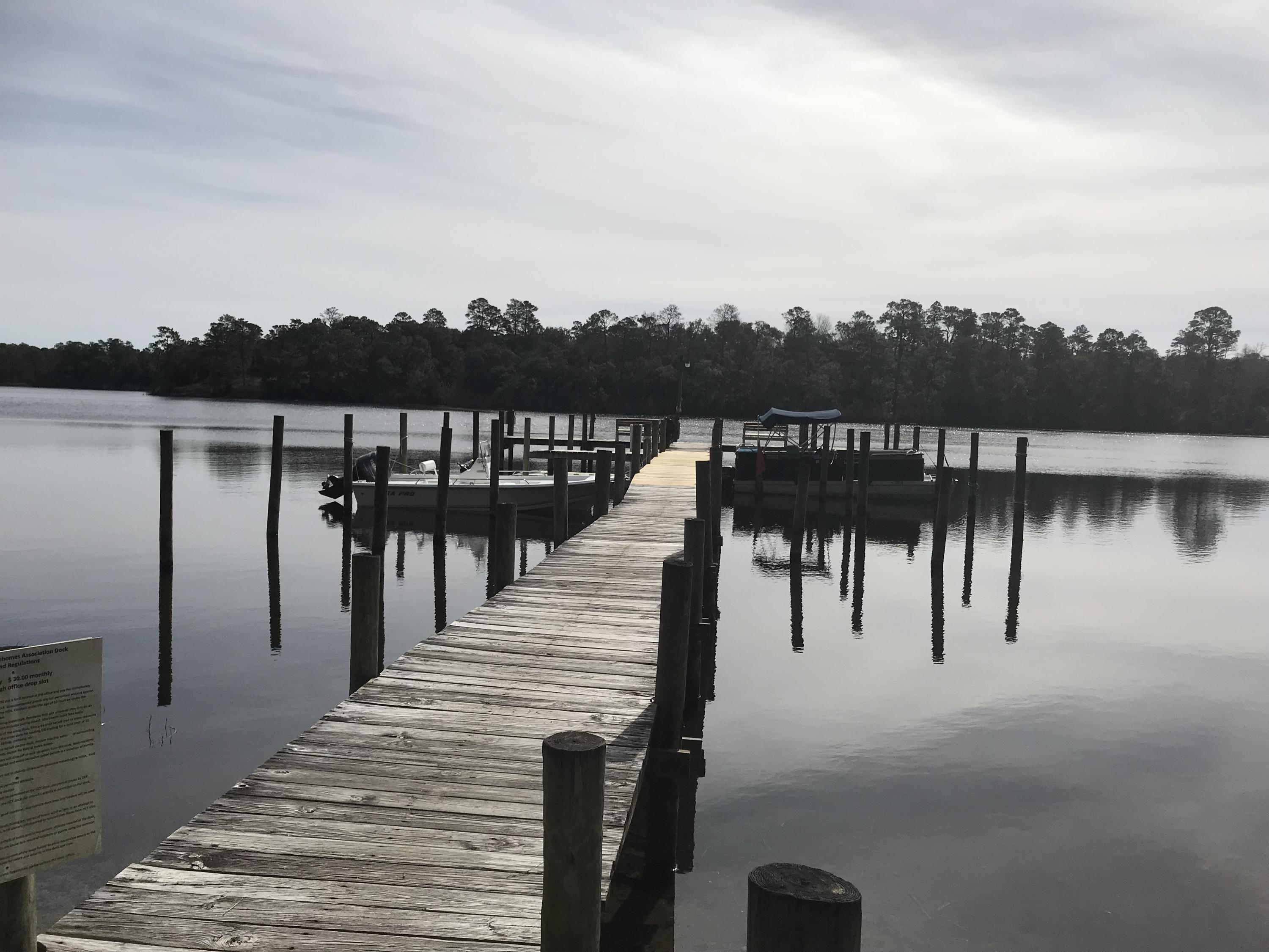 HIDDEN COVE T/H - Residential Lease