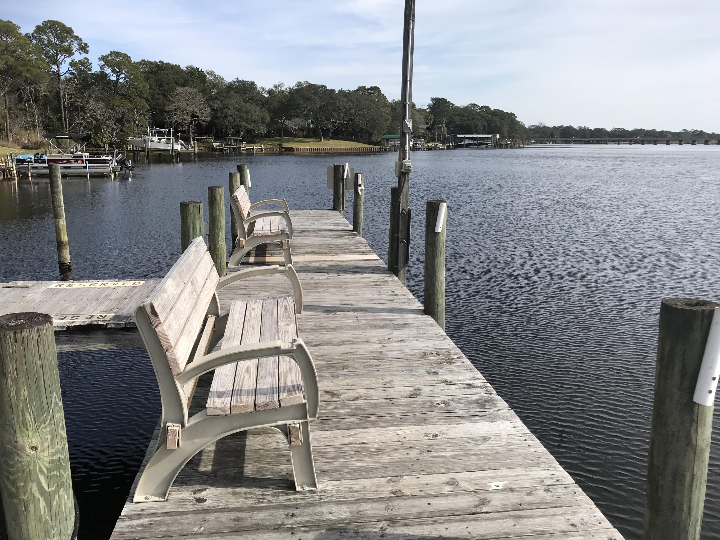 HIDDEN COVE T/H - Residential Lease