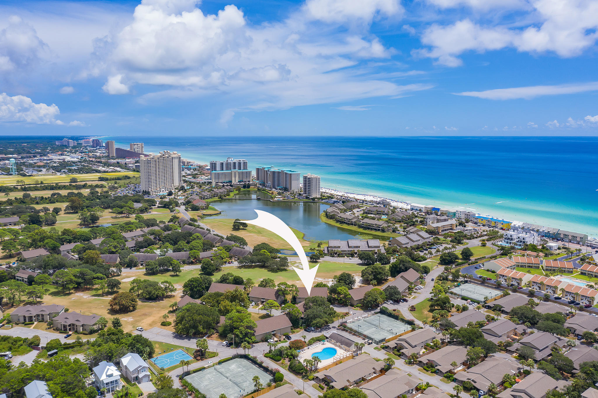 SEASCAPE CONDO GARDEN VILLA - Residential