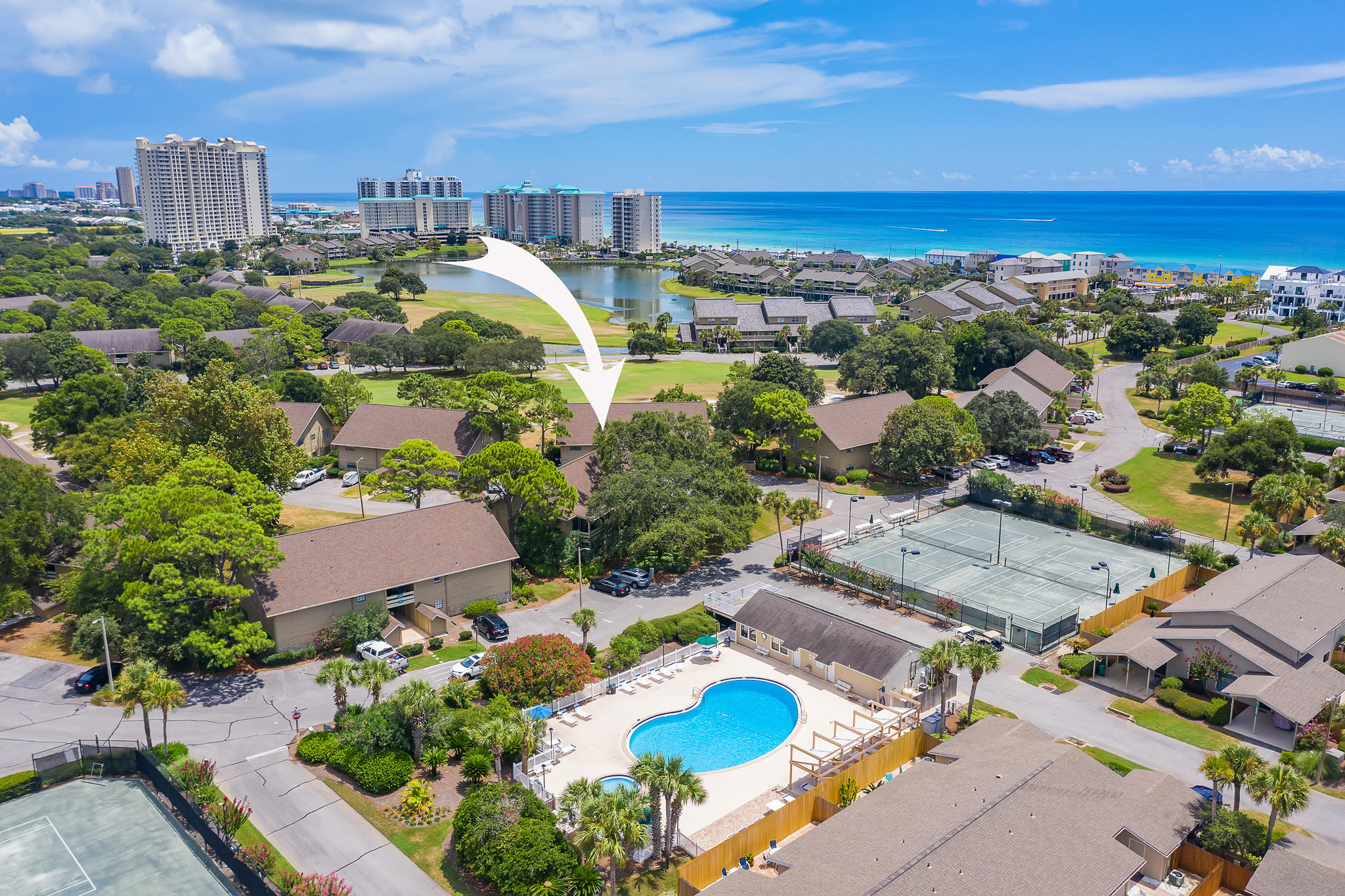 SEASCAPE CONDO GARDEN VILLA - Residential