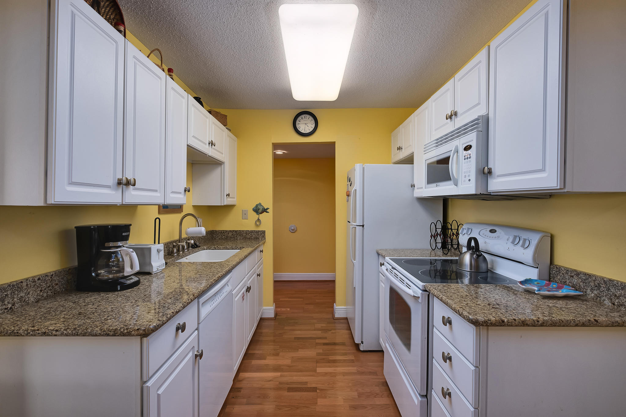 SEASCAPE CONDO GARDEN VILLA - Residential