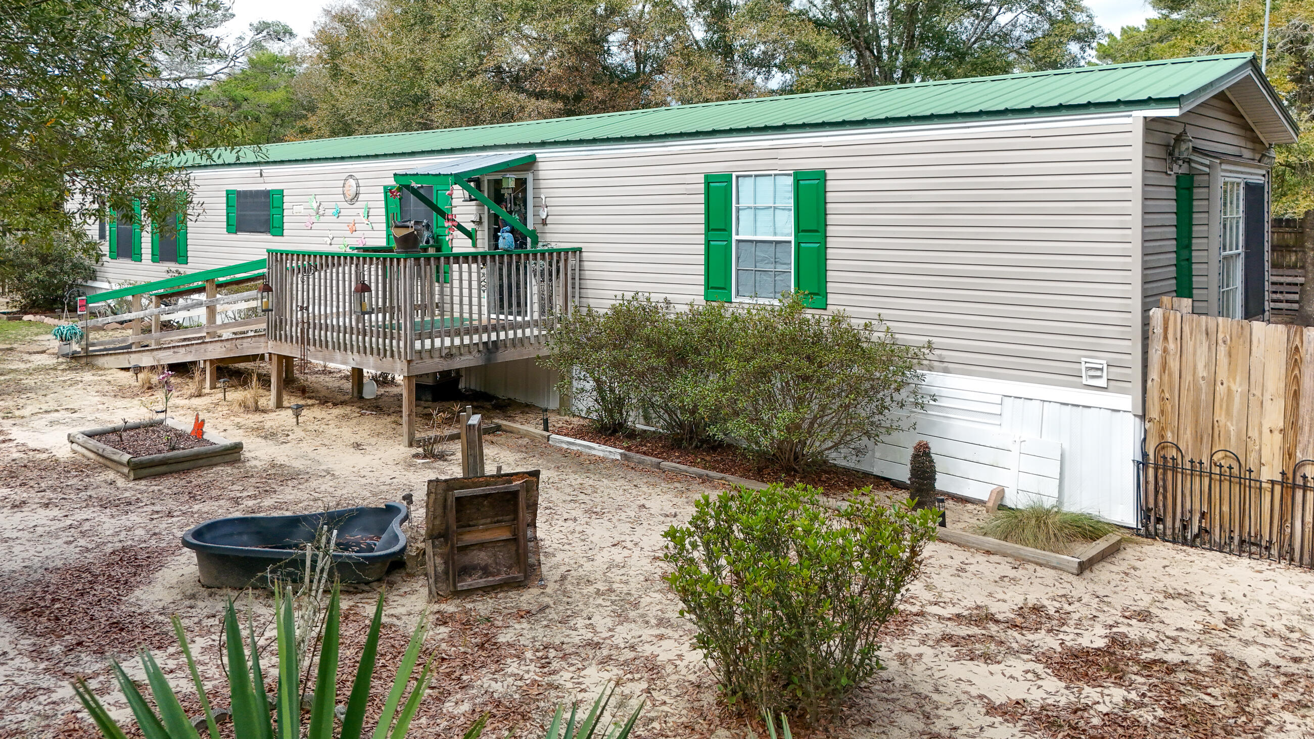 OAKWOOD HILLS UNIT 1 - Residential