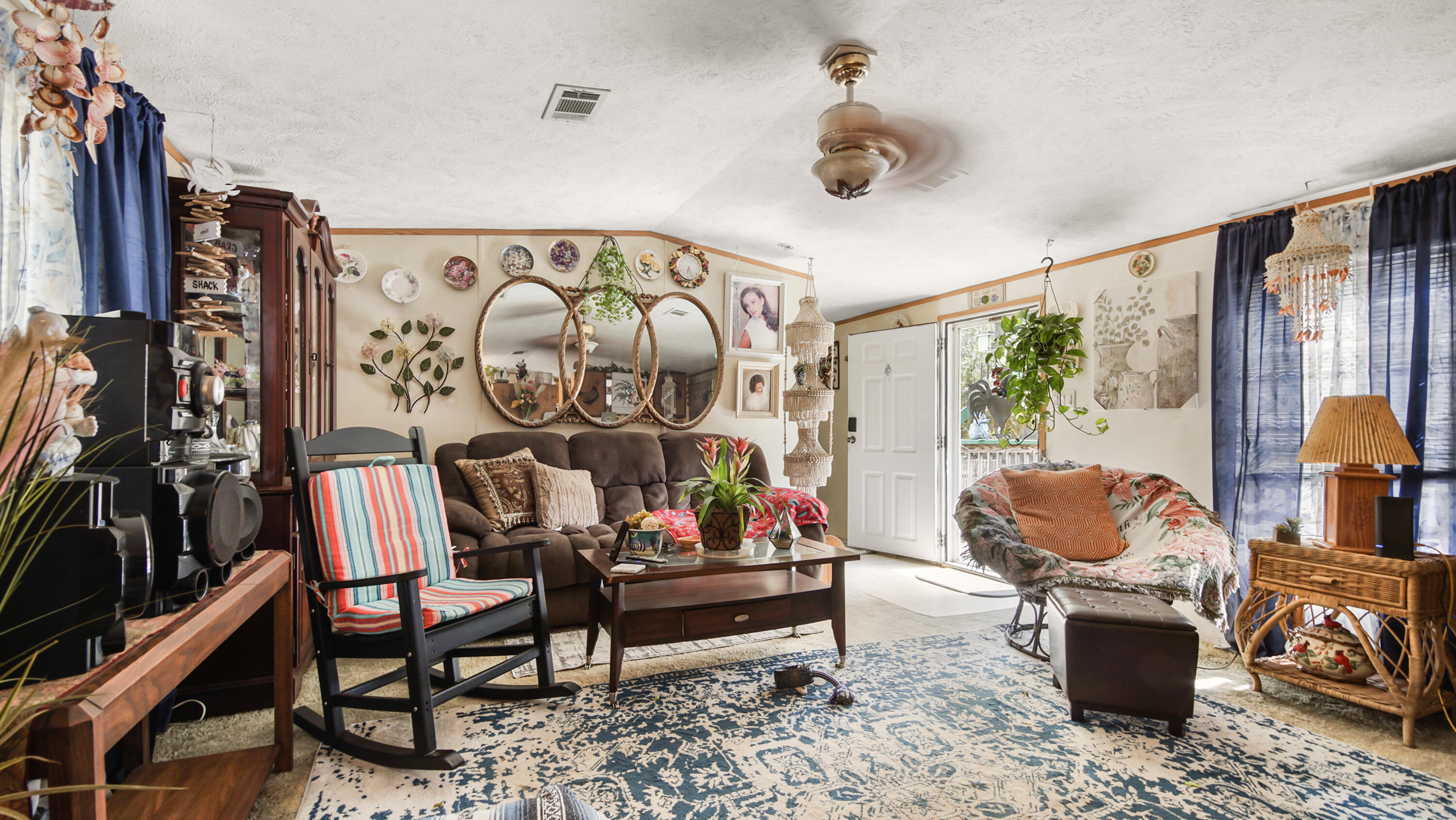 OAKWOOD HILLS UNIT 1 - Residential
