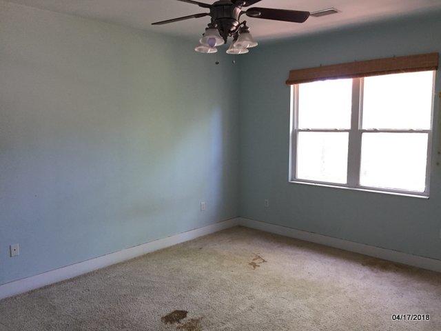 TOWN OF SANTA ROSA - Residential