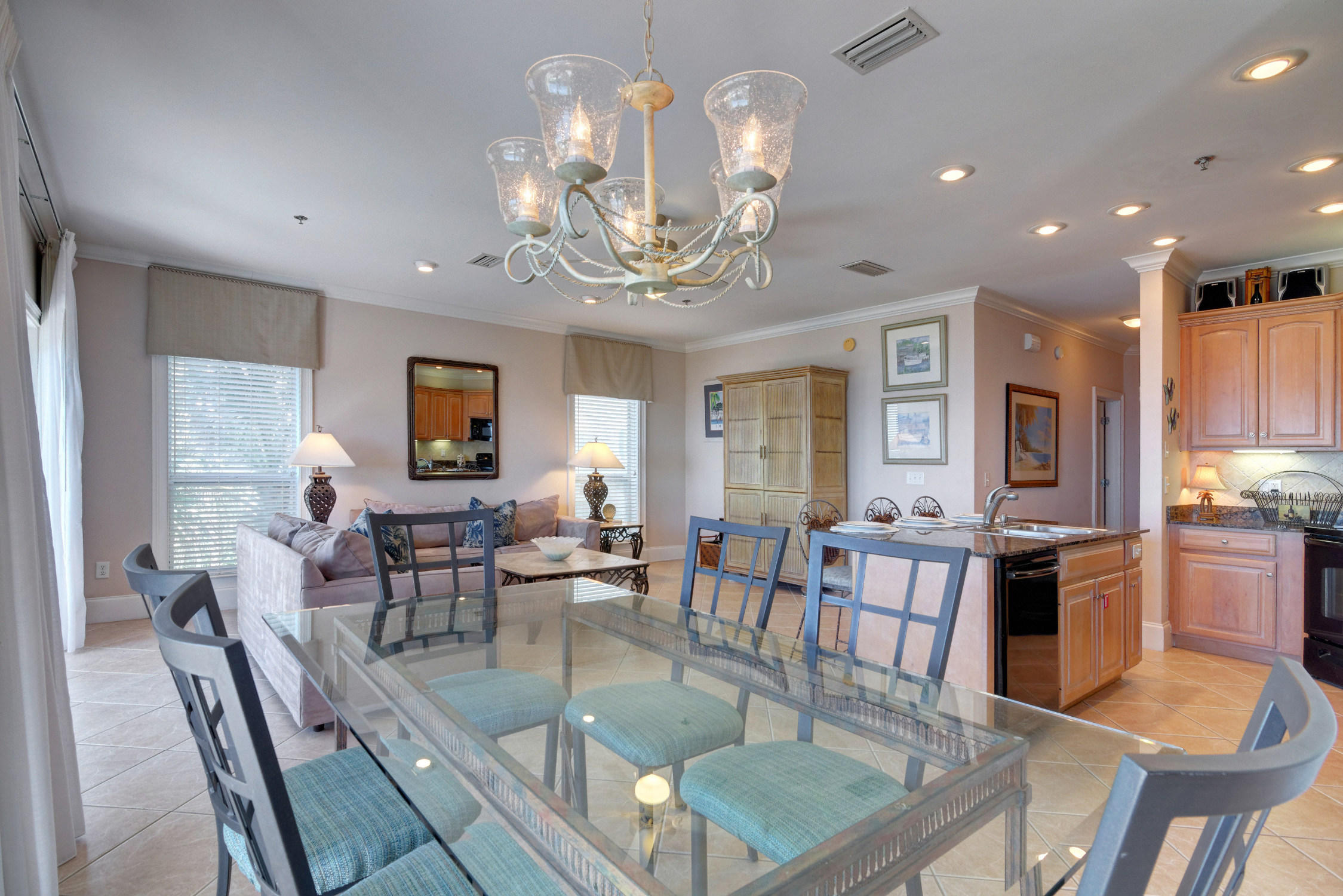 EMERALD SURF VILLAS - Residential