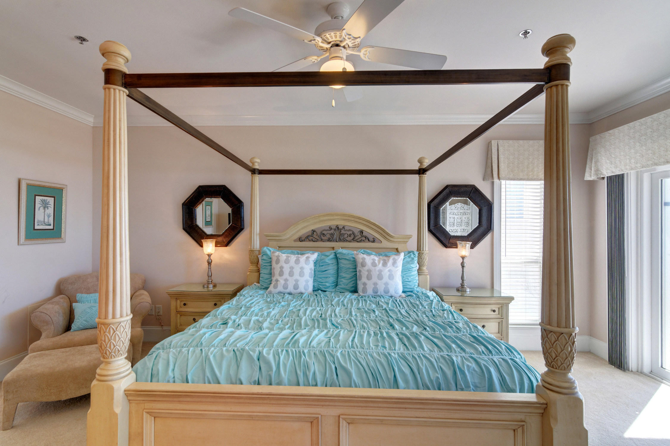 EMERALD SURF VILLAS - Residential