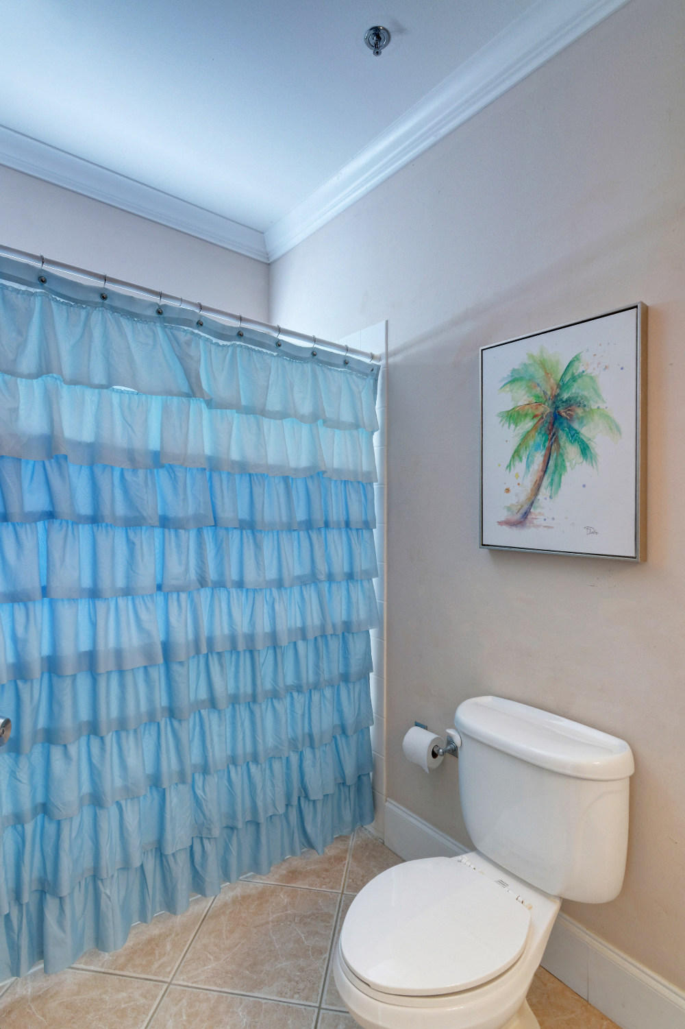 EMERALD SURF VILLAS - Residential