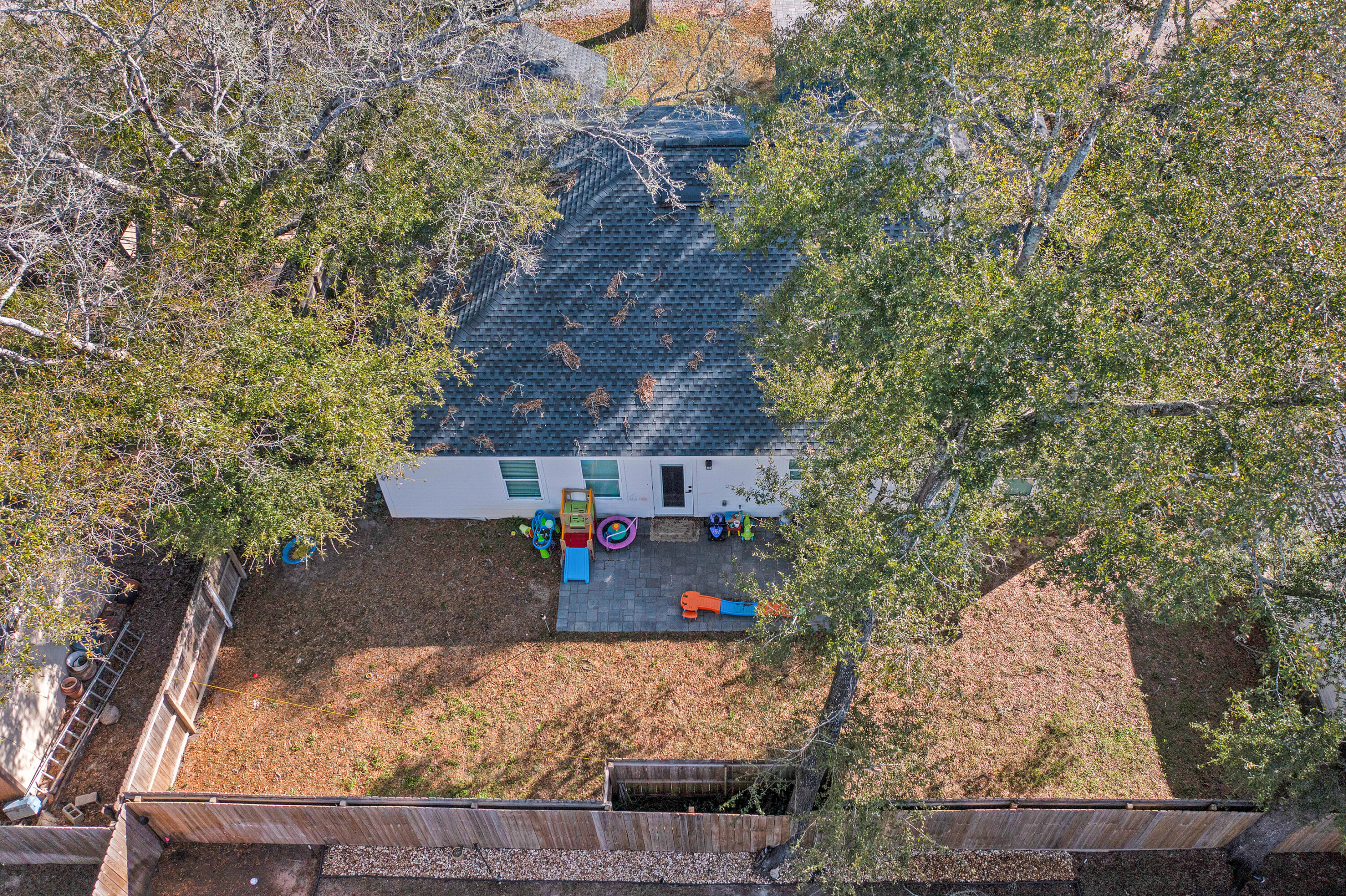 MEIGS S/D NICEVILLE LOT 30 BLK 8 - Residential