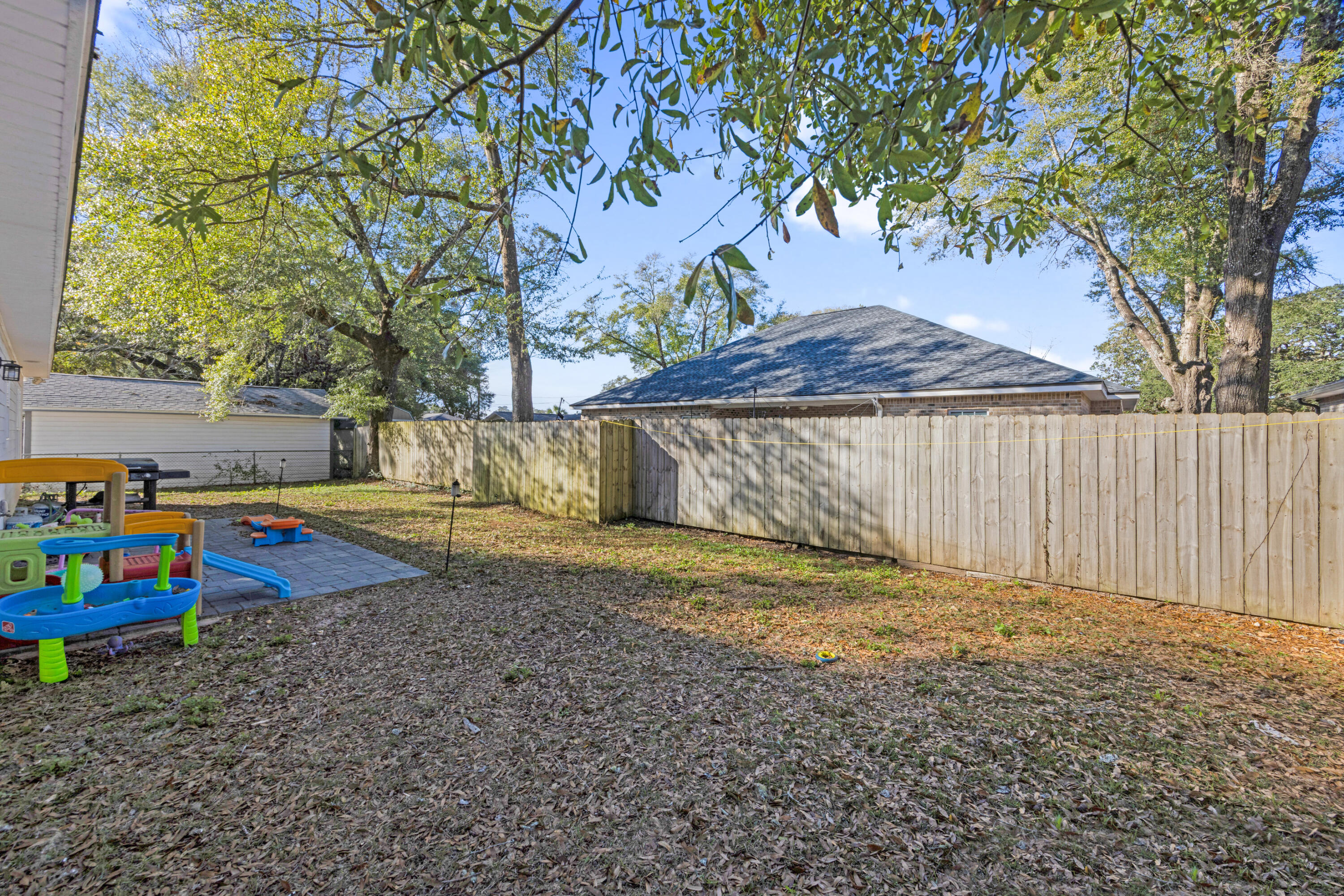 MEIGS S/D NICEVILLE LOT 30 BLK 8 - Residential