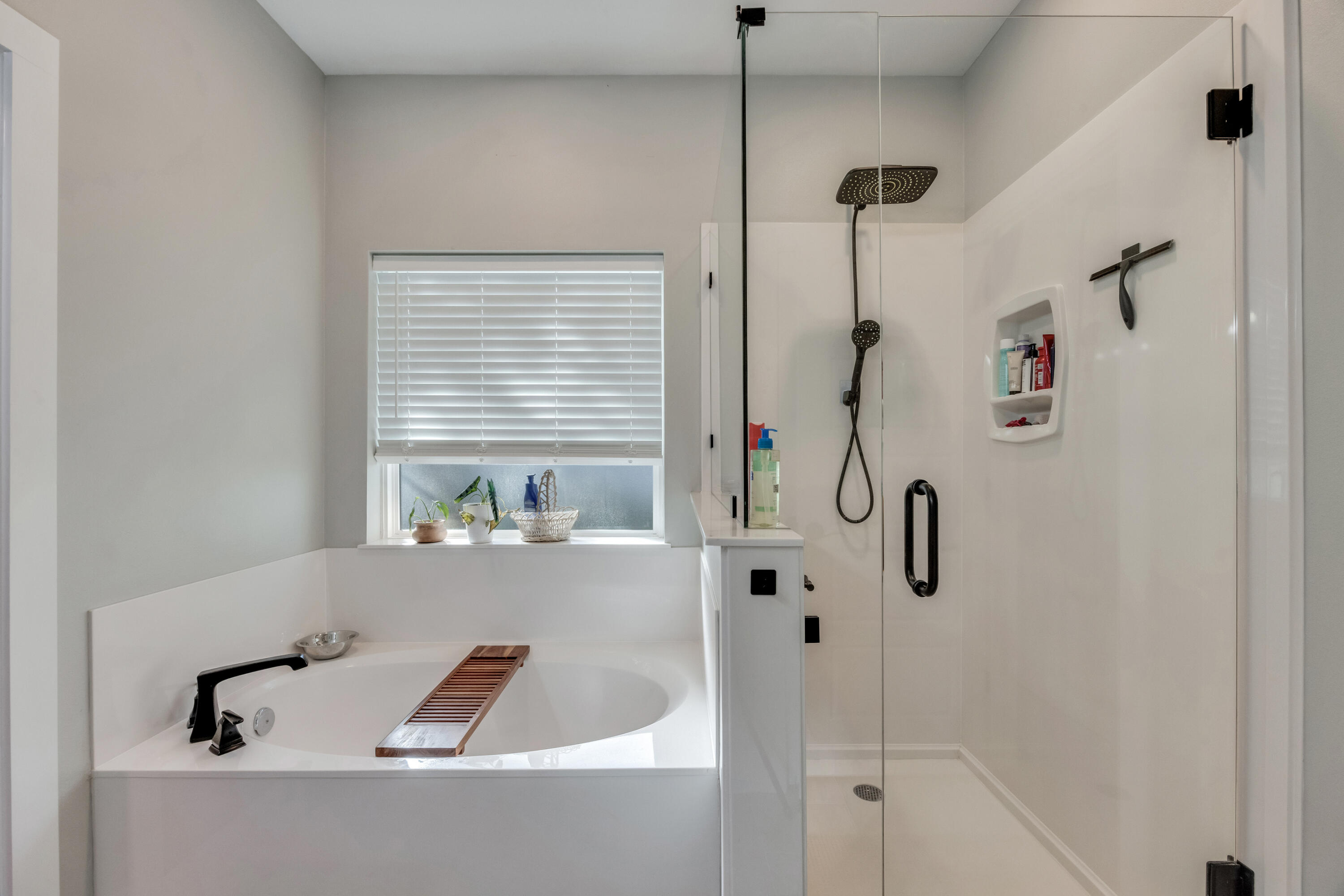 MEIGS S/D NICEVILLE LOT 30 BLK 8 - Residential