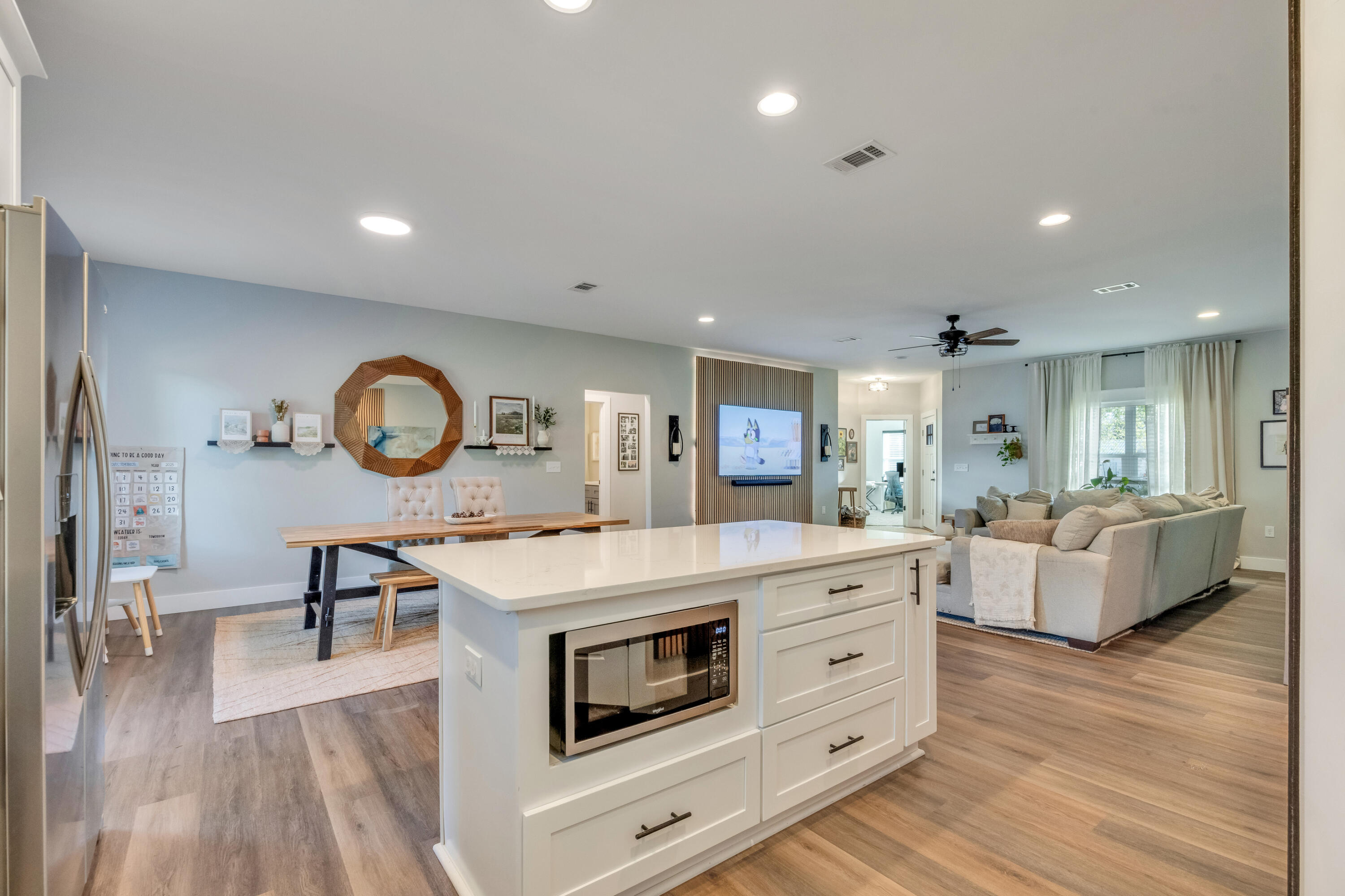 MEIGS S/D NICEVILLE LOT 30 BLK 8 - Residential