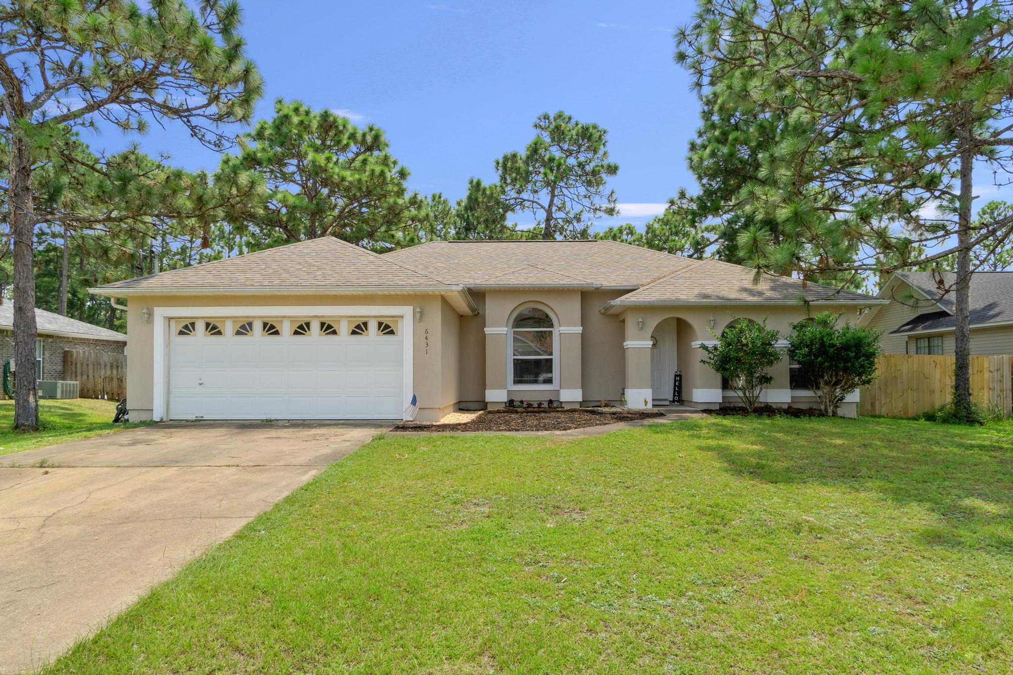 HOLLEY BY THE SEA - Residential